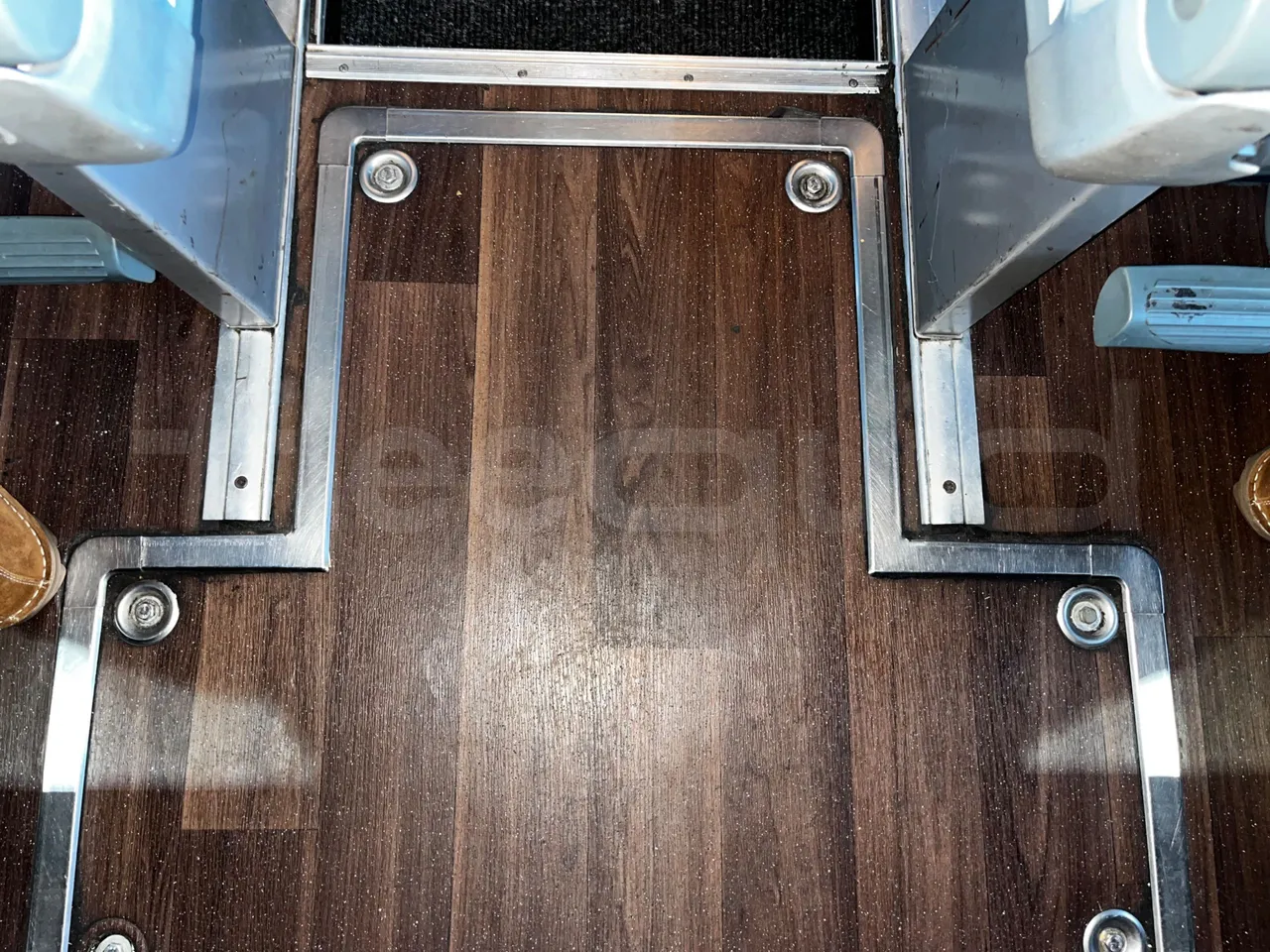 Iveco Magelys SFR2XX - Euro6 - 294kW - 12.830mt - floor hatches photo