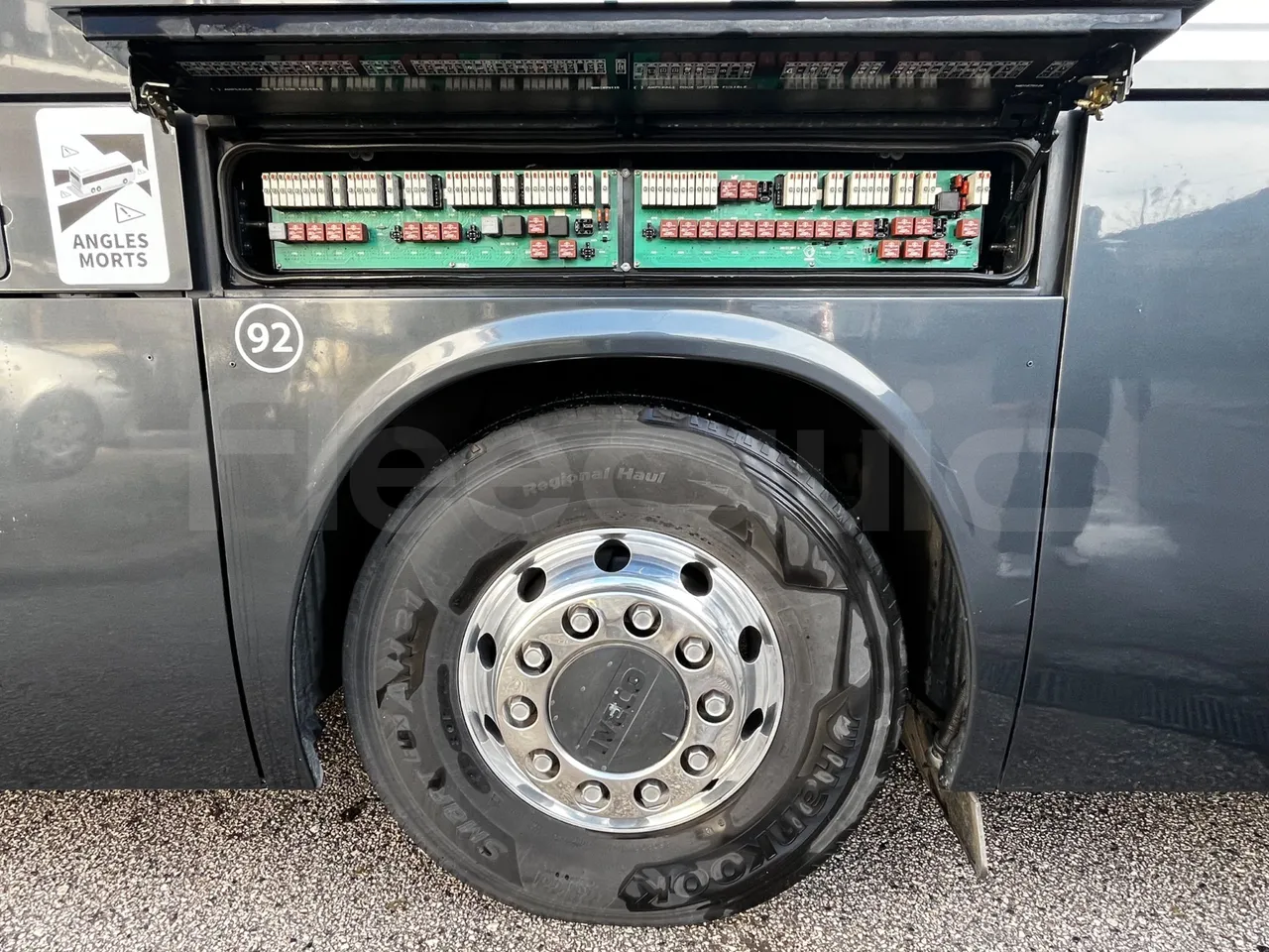 Iveco Magelys SFR2XX - Euro6 - 294kW - 12.830mt - platform code photo