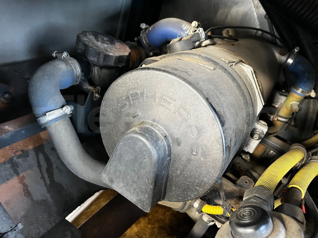 Iveco Magelys SFR2XX - Euro6 - 294kW - 12.830mt - preheater webasto photo