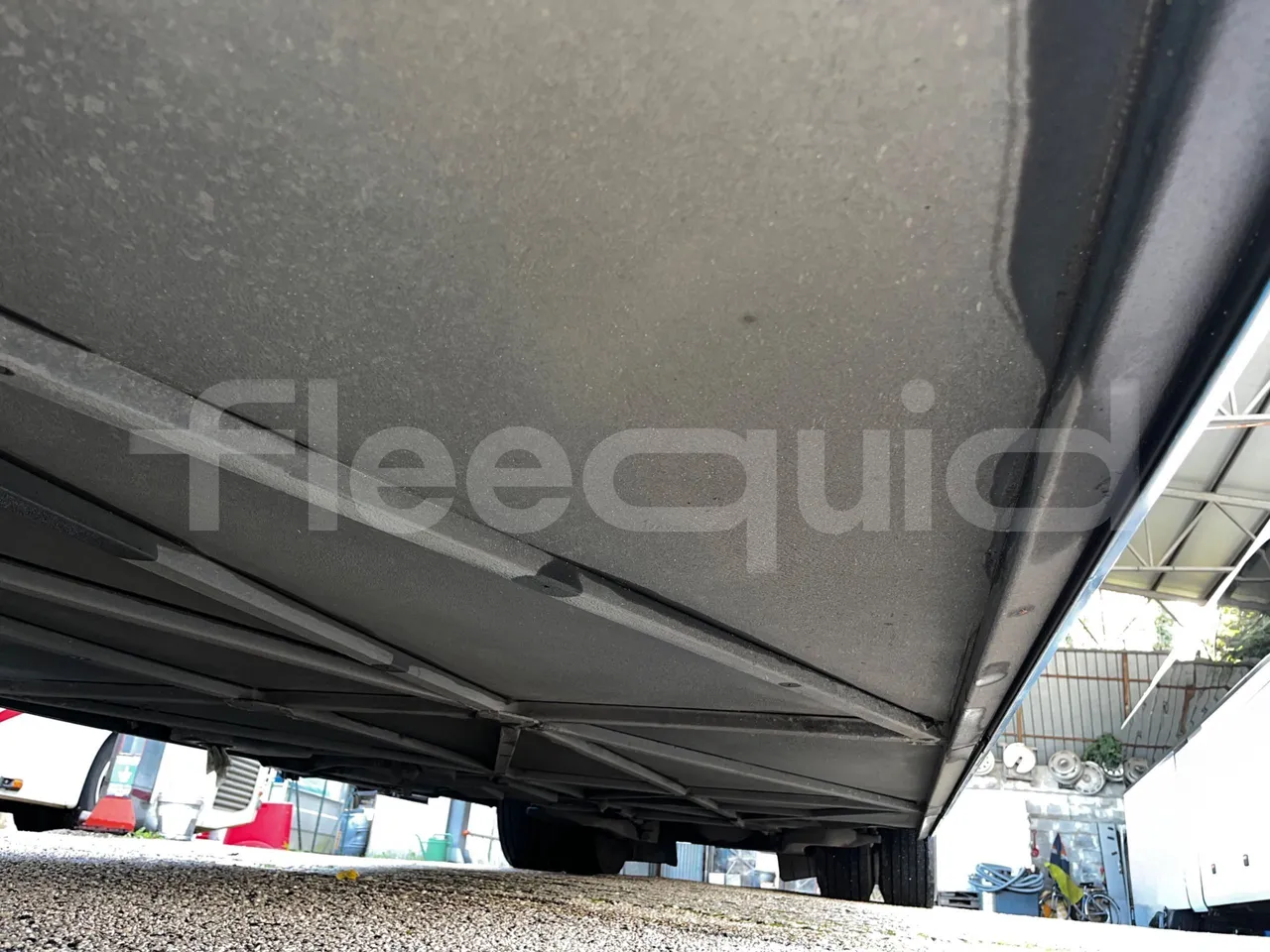 Iveco Magelys SFR2XX - Euro6 - 294kW - 12.830mt - central undercarriage photo