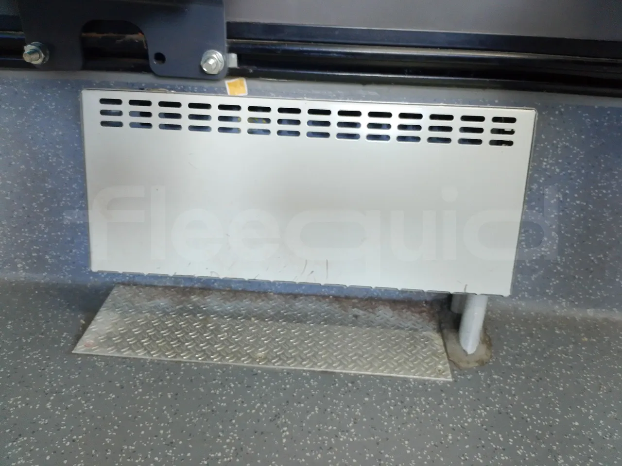Iveco Indcar WGIVMY11 MOBI SCUOLABUS - EUR6 - 100Kw - 8,592m - jack and driver keys