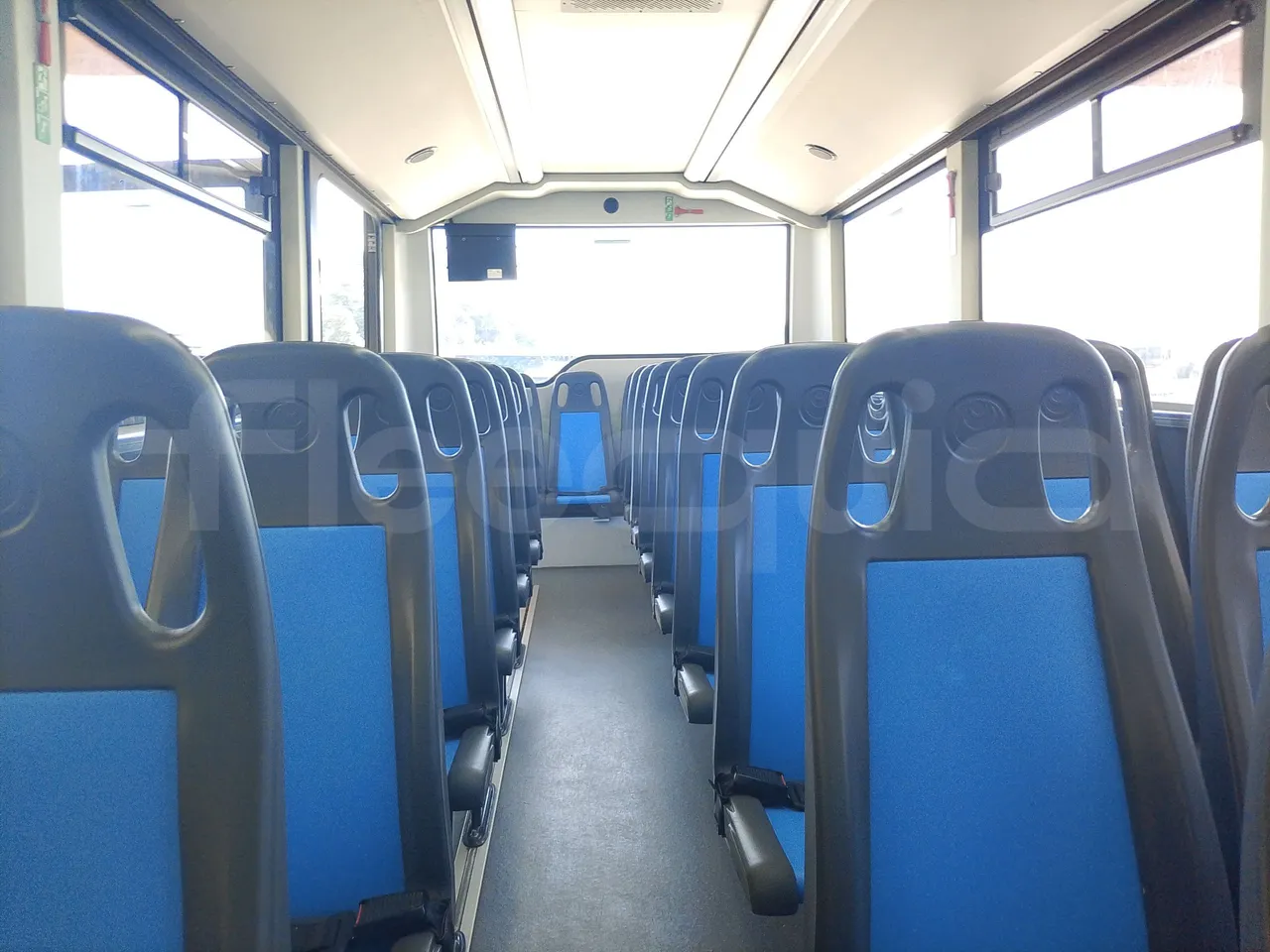 Iveco Indcar WGIVMY11 MOBI SCUOLABUS - EUR6 - 100Kw - 8,592m - disabled area photo