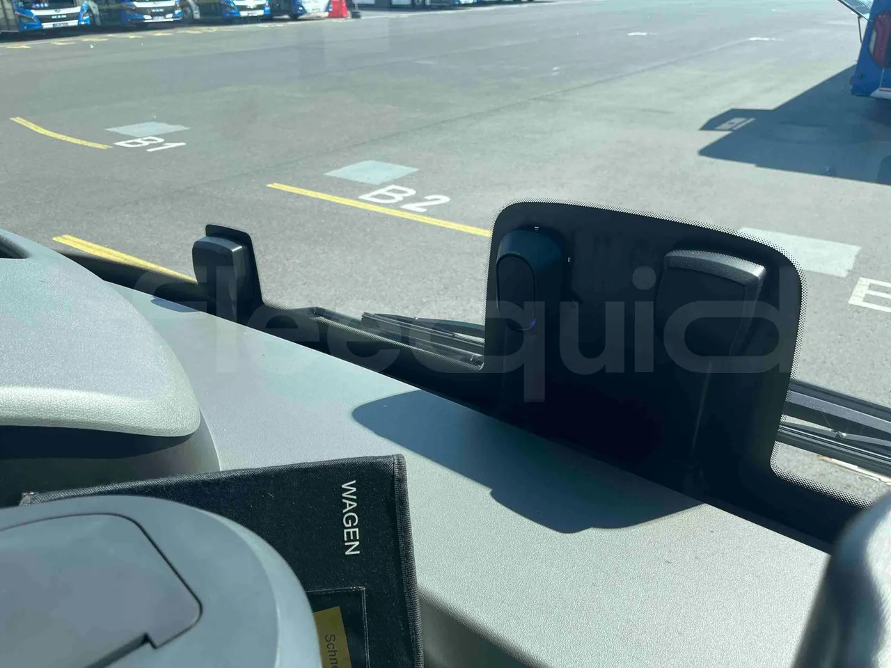 Man Lion's Intercity - command unit indicators