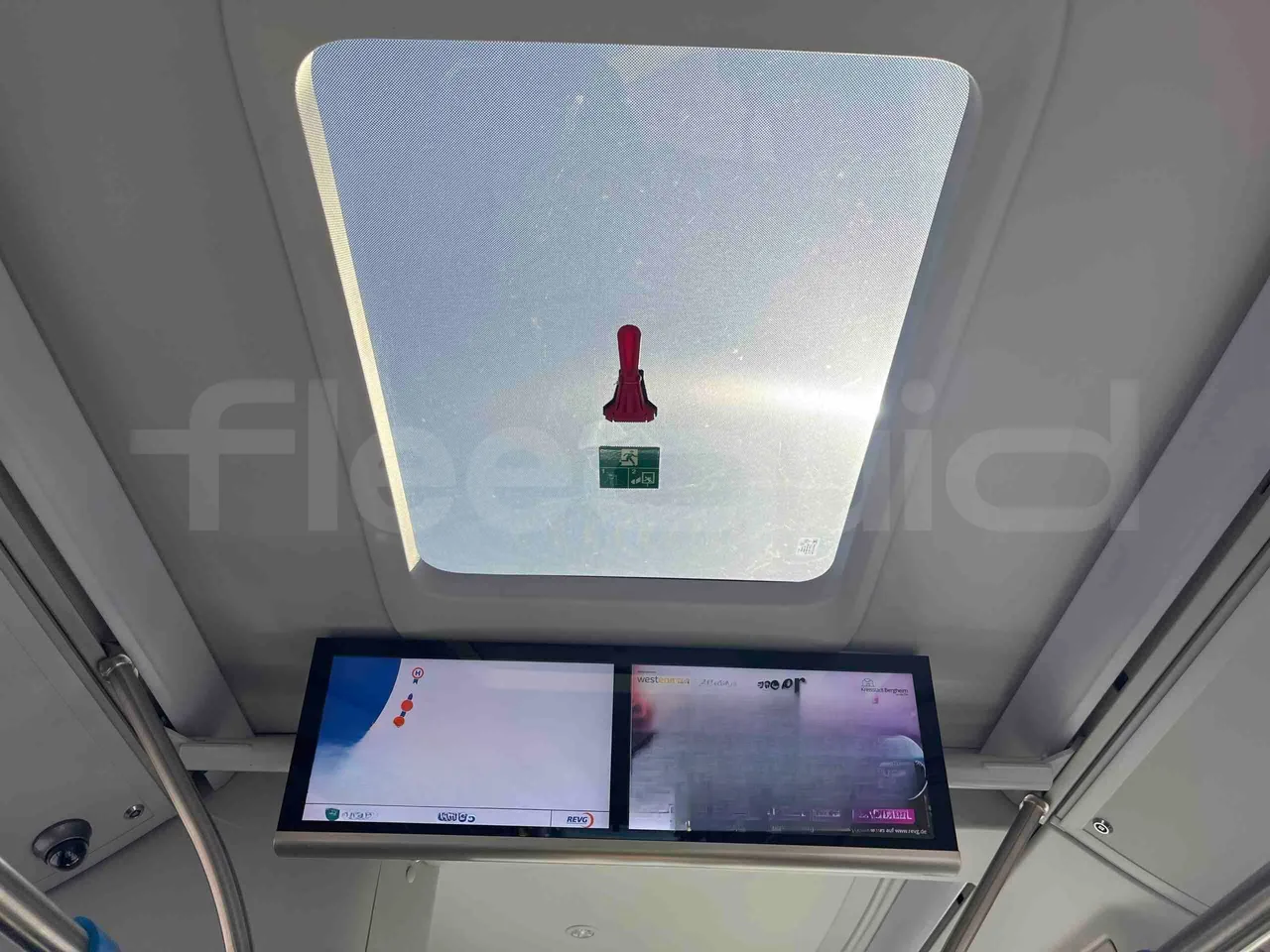 Man Lion's Intercity - roof hatch 2