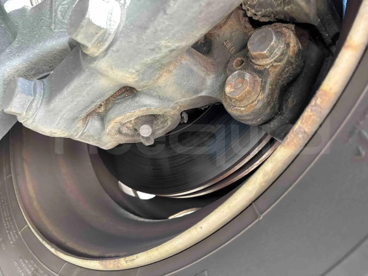 Setra S415 - front discs left