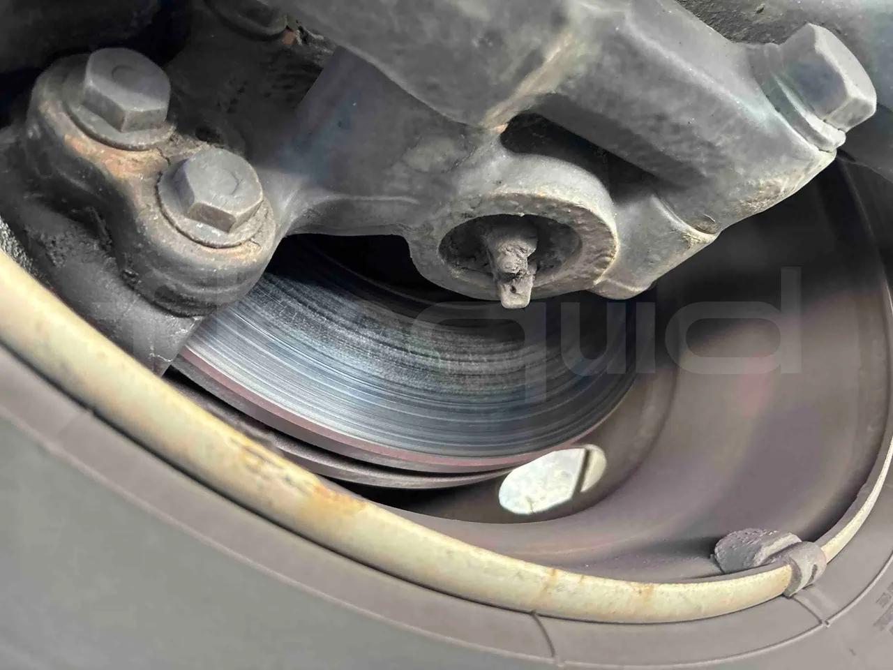 Setra S415 - front discs right