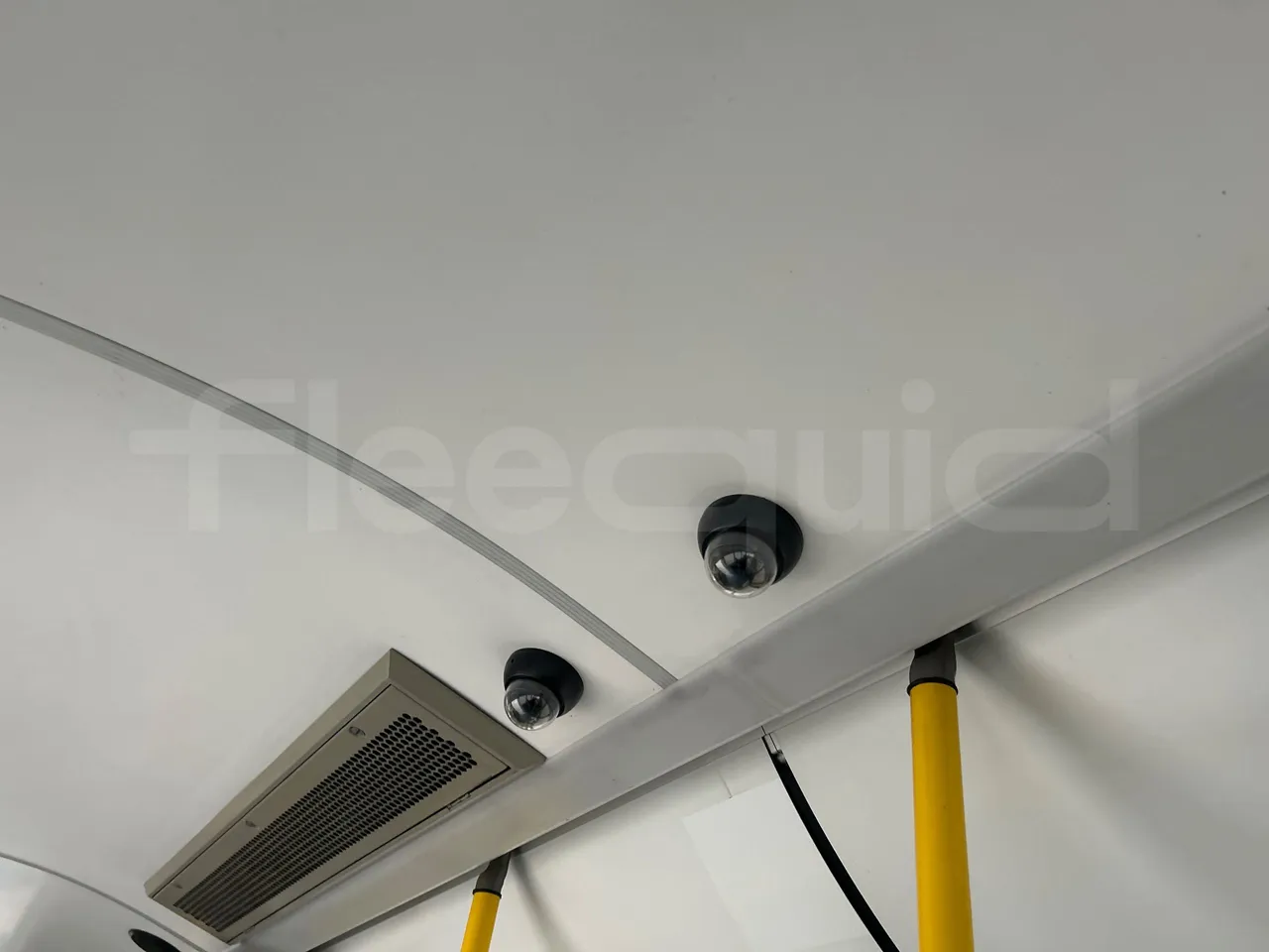 Solaris Urbino 12 - Euro5 - 231kW - 12mt - camera accessories photo