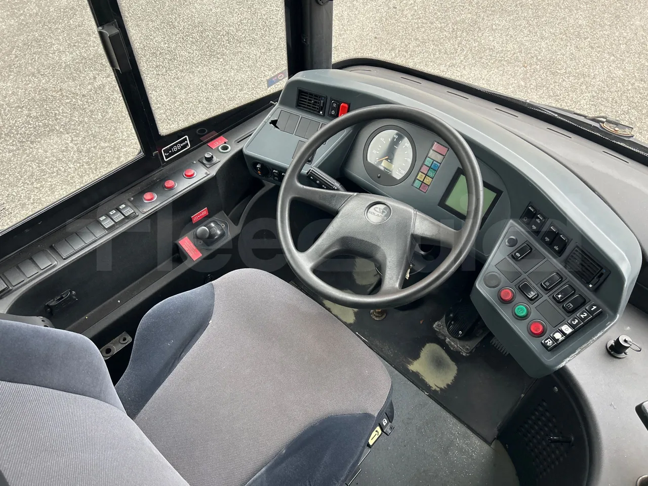 Solaris Urbino 12 - Euro5 - 231kW - 12mt - buttons panels on