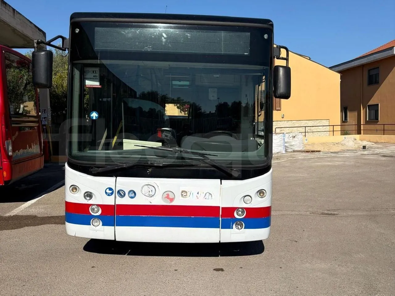 BredaMenarinibus Vivacity Plus C - 8m - Euro5 - front photo