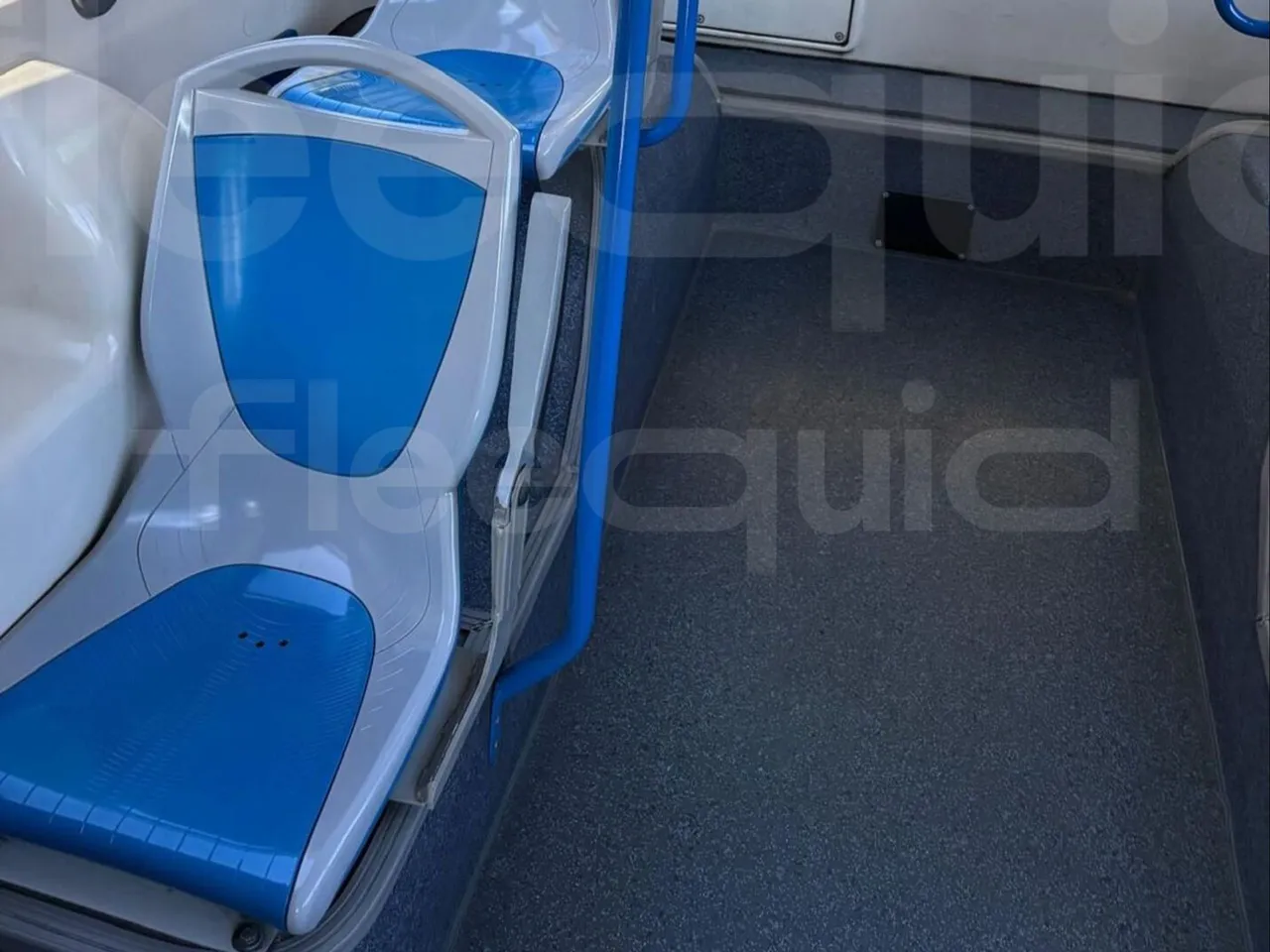 BredaMenarinibus Vivacity Plus C - 8m - Euro5 - interior reverse seats driver height
