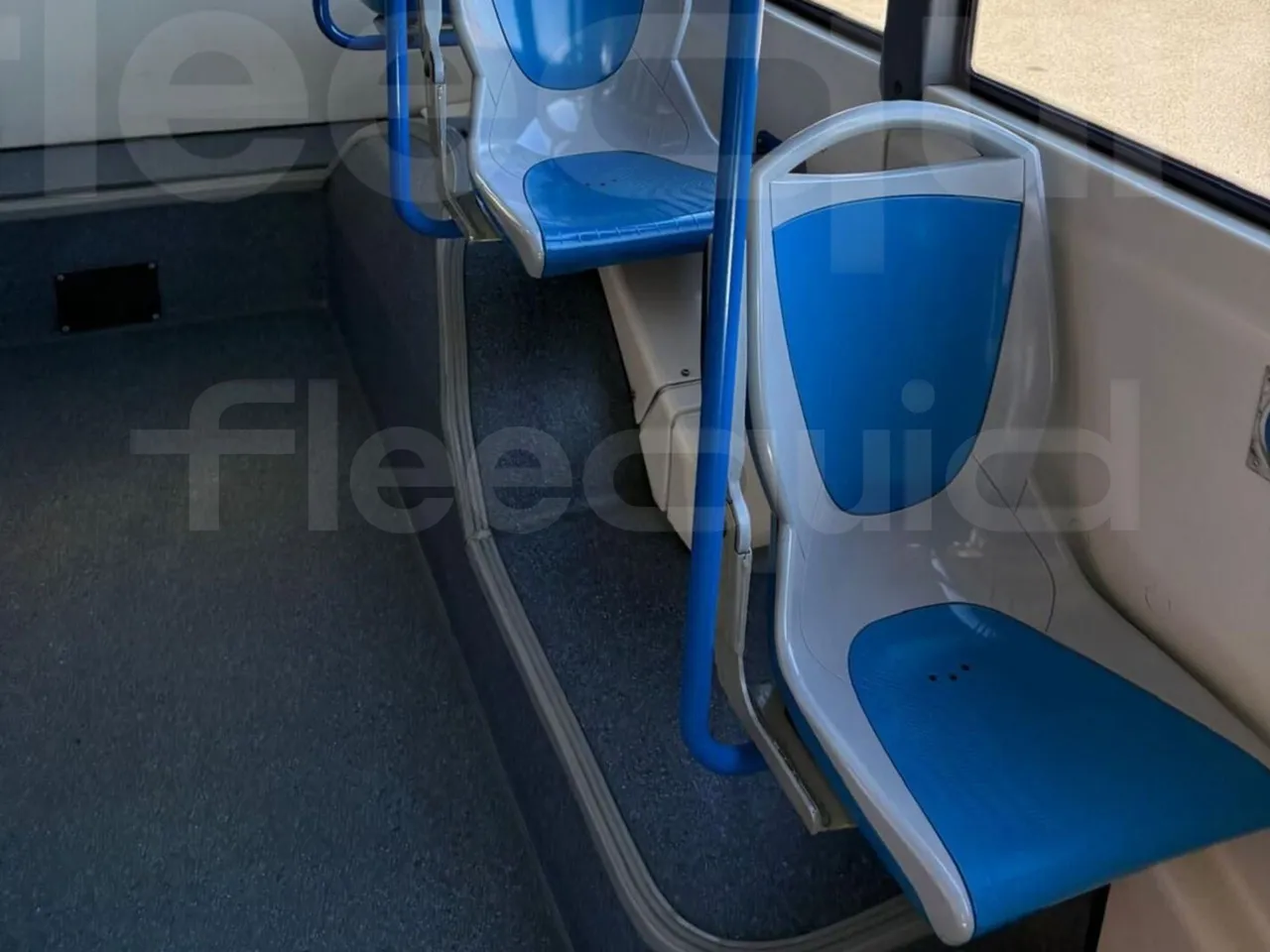 BredaMenarinibus Vivacity Plus C - 8m - Euro5 - reverse view middle aisle
