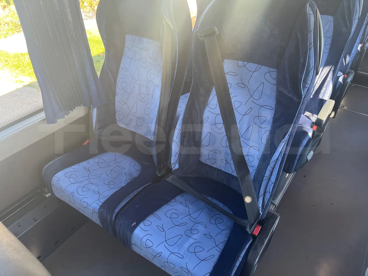 Iveco Magelys SFR210 - Euro5 - 331kW - 12.819mt - central seat safety belt