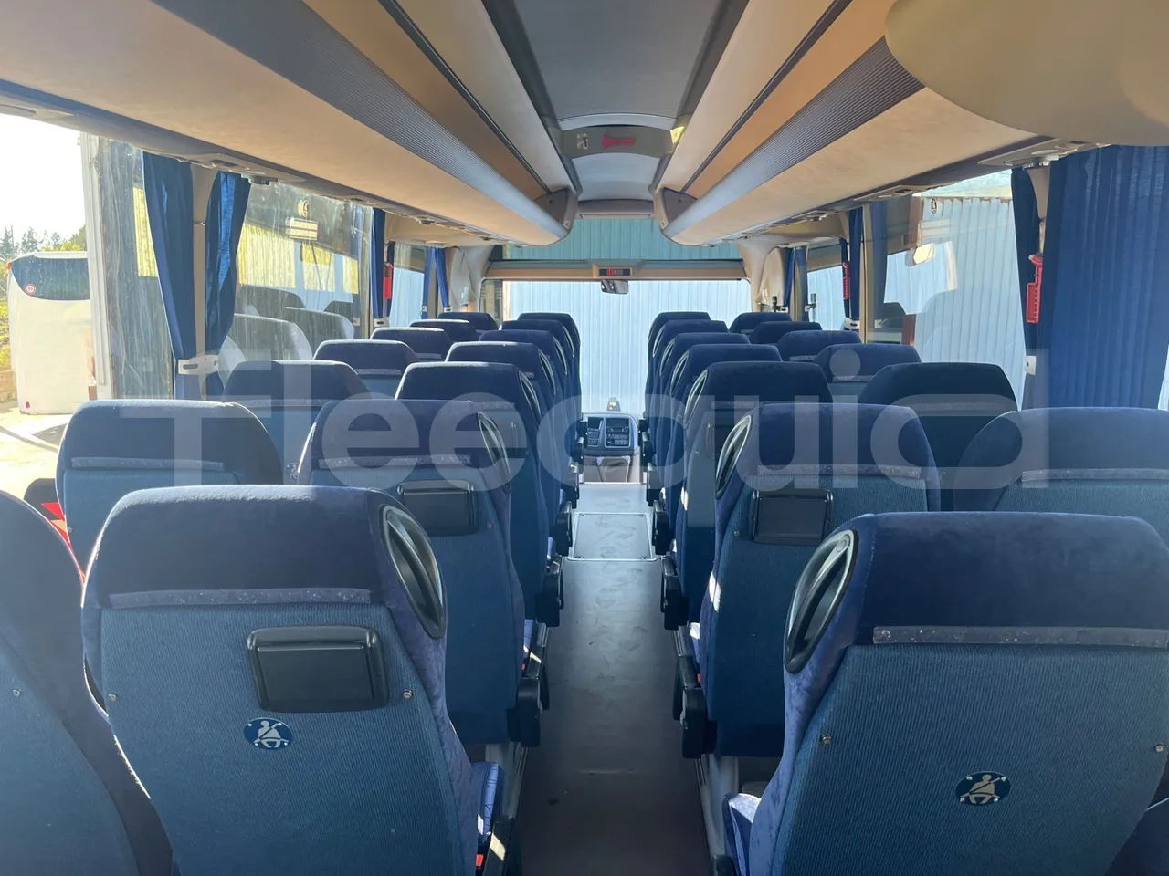 Iveco Magelys SFR210 - Euro5 - 331kW - 12.819mt - forward view all seats last row height