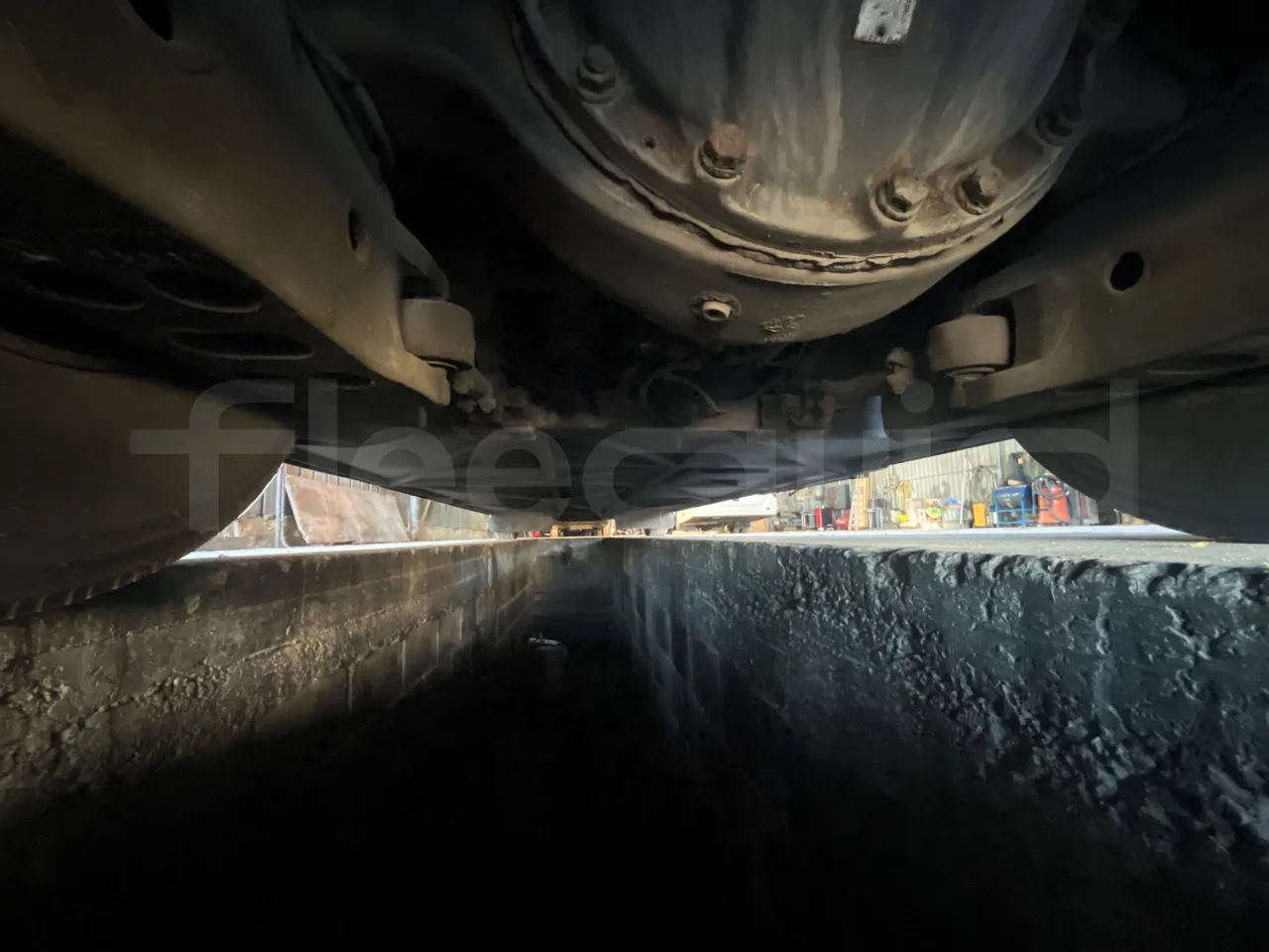 Iveco Magelys SFR210 - Euro5 - 331kW - 12.819mt - axle 3 central