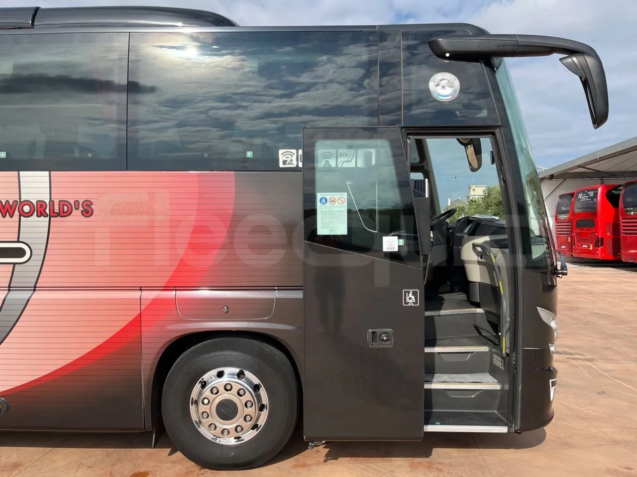 Vdl Futura FH D 129-330D/ Euro 6 - 330 Kw - 12.875 Mt - front door 1 open