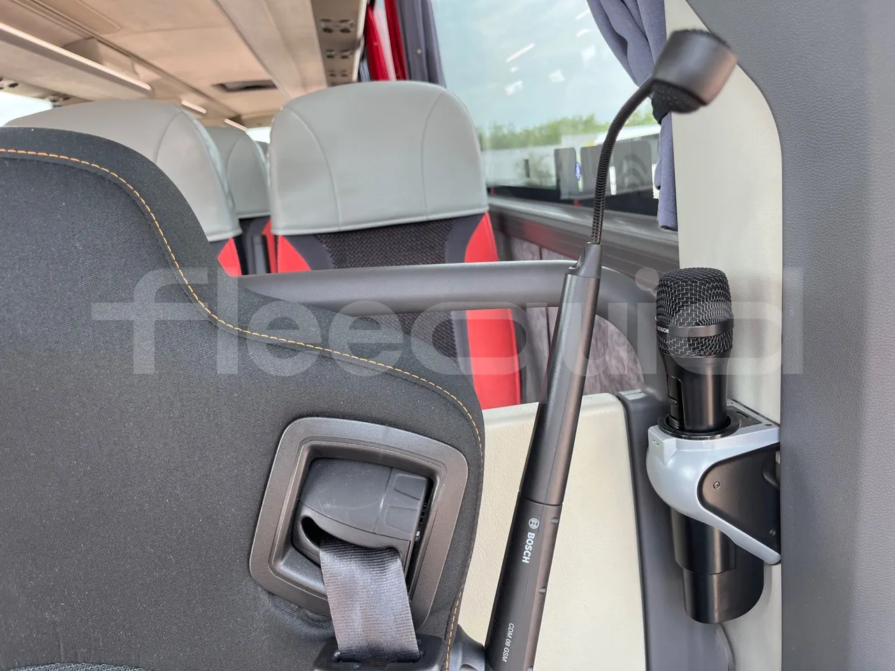 Vdl Futura FH D 129-330D/ Euro 6 - 330 Kw - 12.875 Mt - driver microphone accessories photo