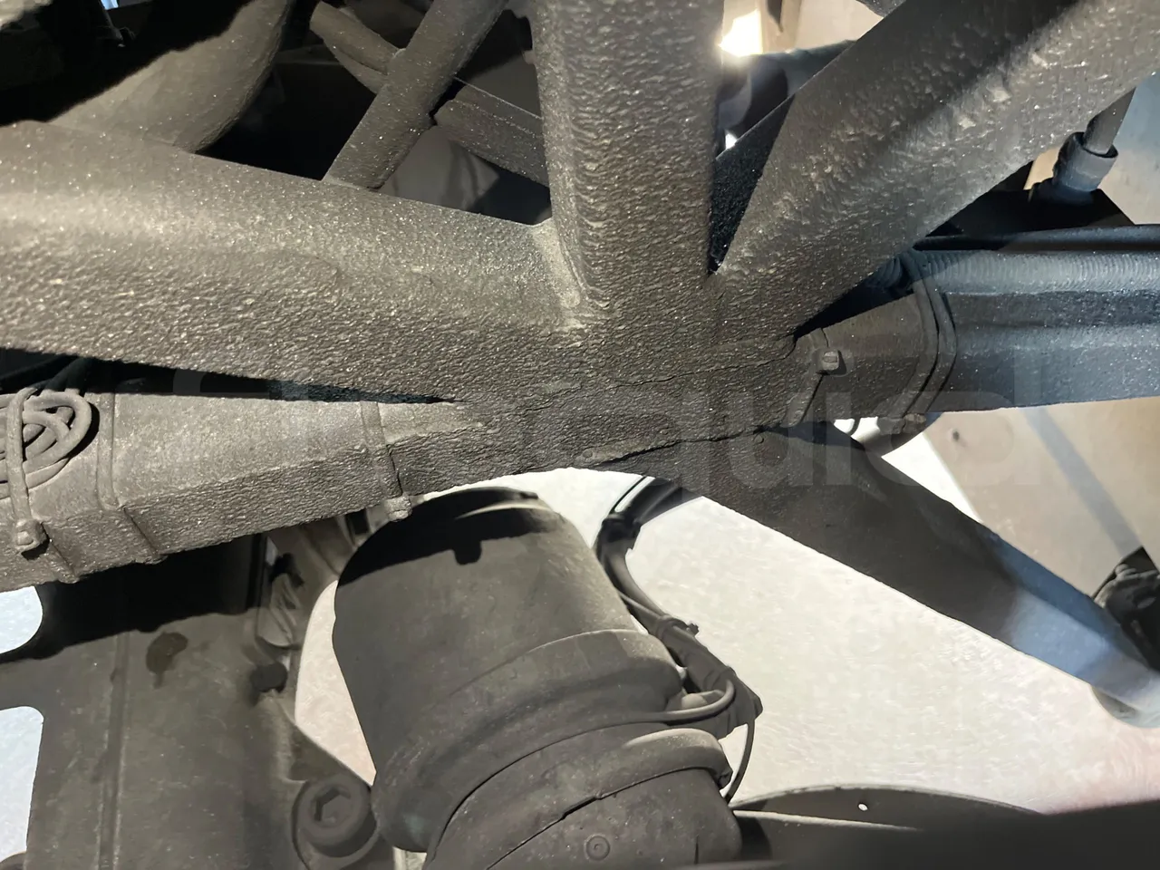 Vdl Futura FH D 129-330D/ Euro 6 - 330 Kw - 12.875 Mt - axle 2 caliper brakes left