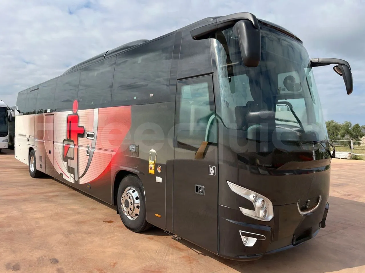 Vdl Futura FH D 129-330D/ Euro 6 - 330 Kw - 12.875 Mt - Base cover photo