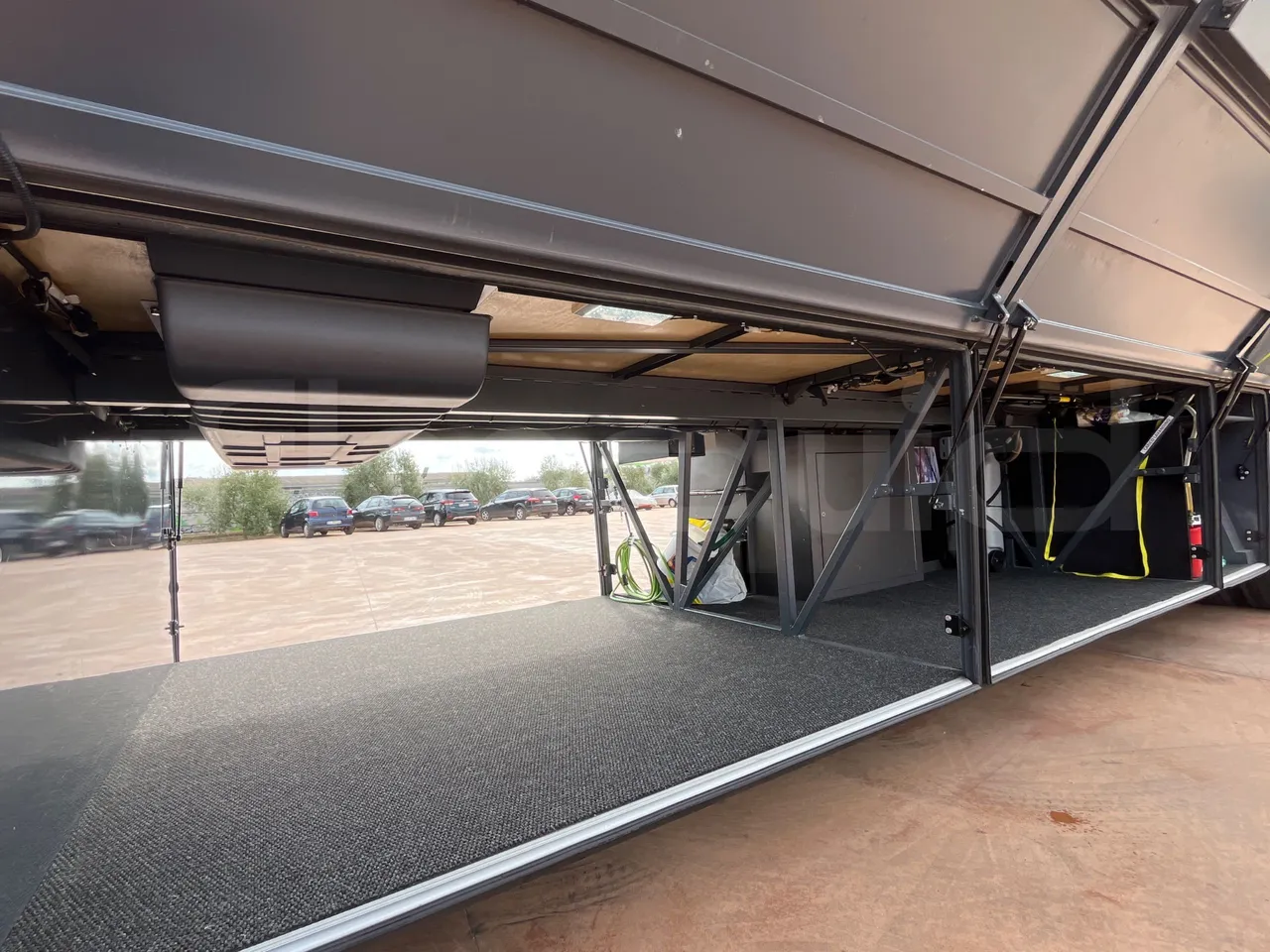 Vdl Futura FH D 129-330D/ Euro 6 - 330 Kw - 12.875 Mt - internal frame rust check