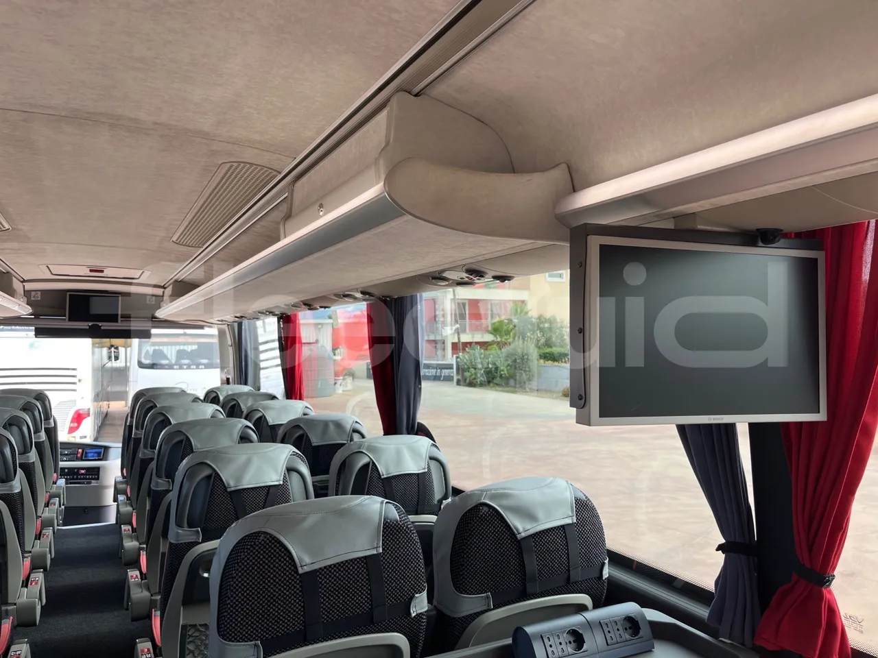 Vdl Futura FH D 129-330D/ Euro 6 - 330 Kw - 12.875 Mt - monitor detail photo