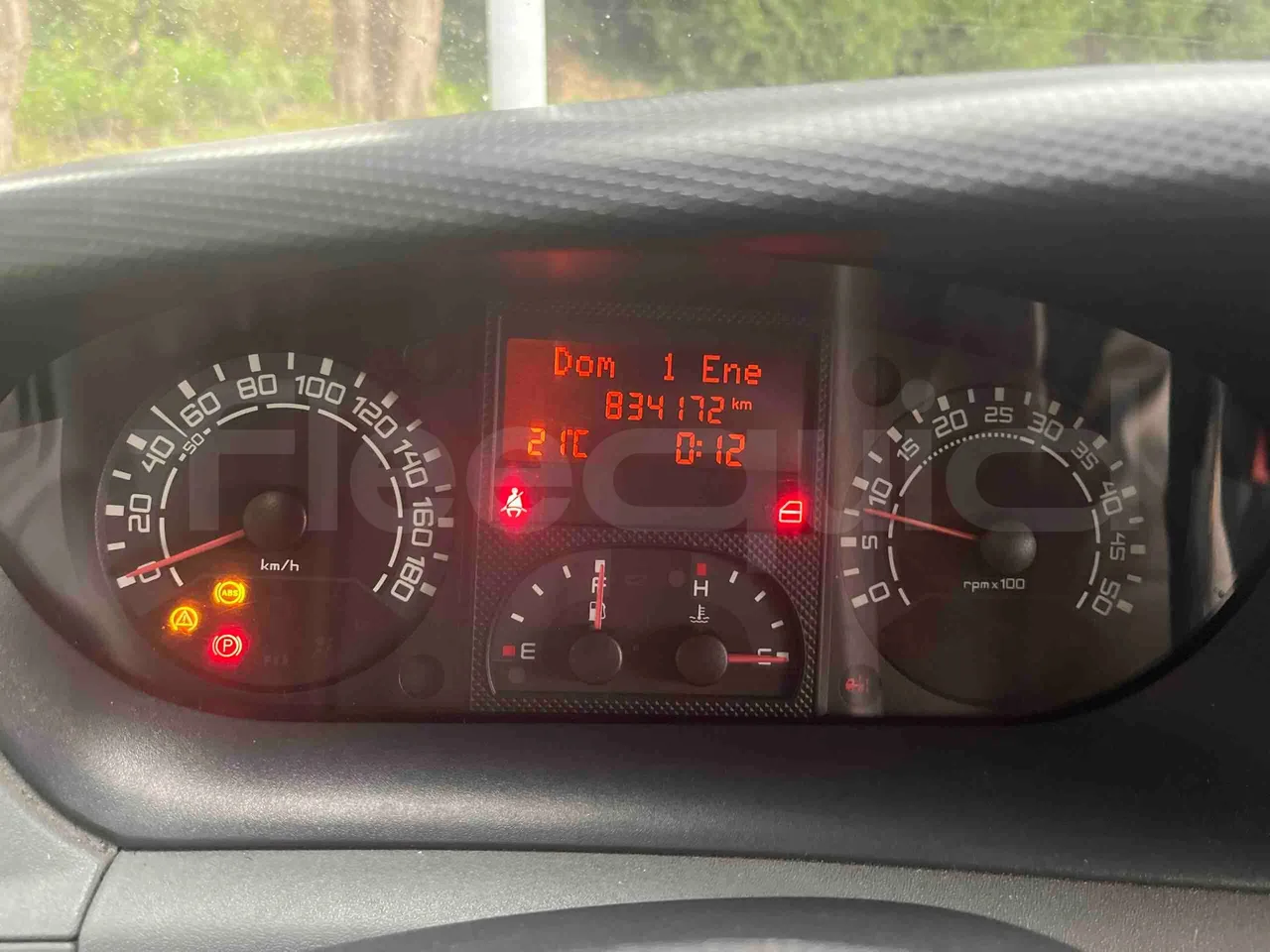 Iveco Daily A50C18 - Euro4  -  130kW - 7.200mt - dashboard lights on