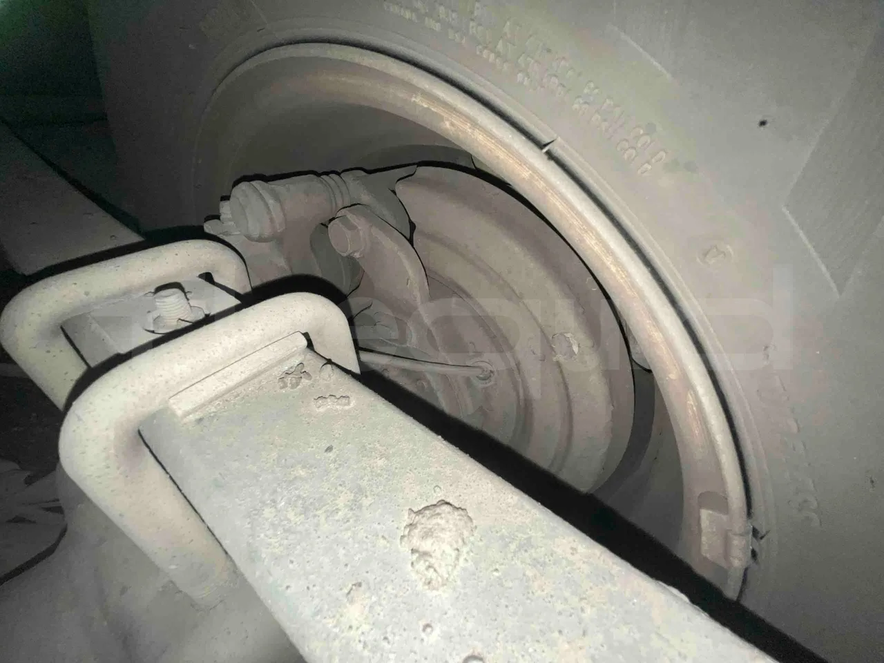 Iveco Daily A50C18 - Euro4  -  130kW - 7.200mt - axle 2 discs right