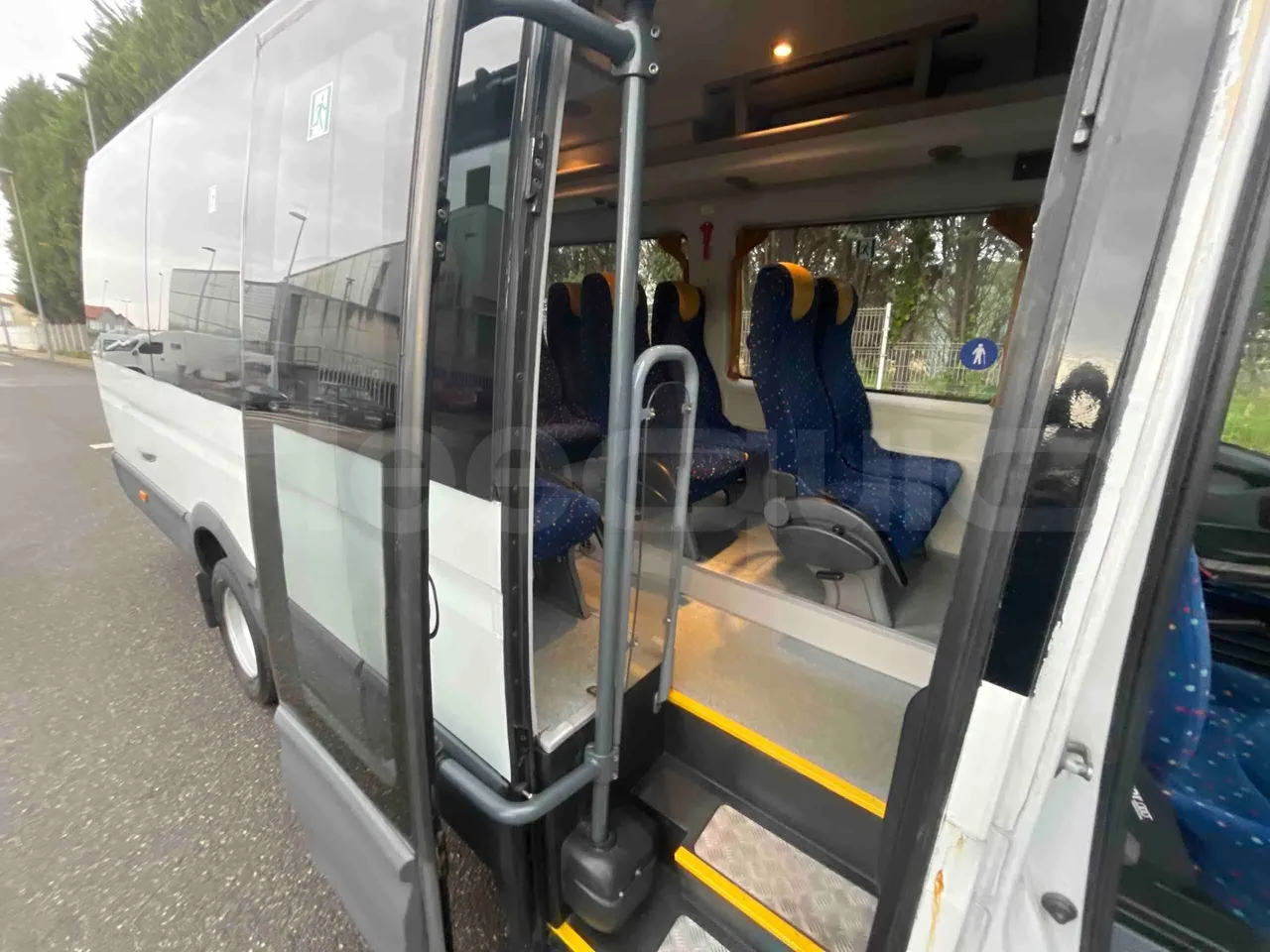 Iveco Daily A50C18 - Euro4  -  130kW - 7.200mt - door mechanism photo