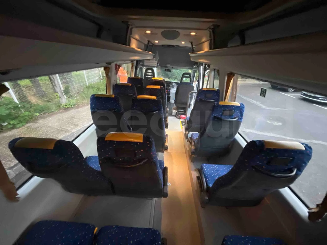 Iveco Daily A50C18 - Euro4  -  130kW - 7.200mt - reverse view middle aisle