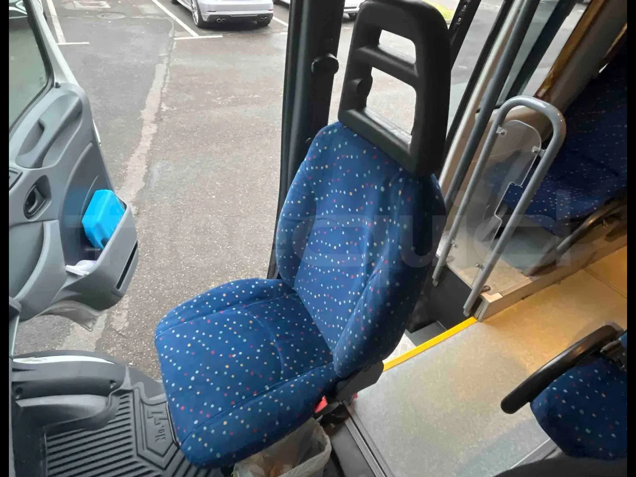 Iveco Daily A50C18 - Euro4  -  130kW - 7.200mt - hostess seat photo