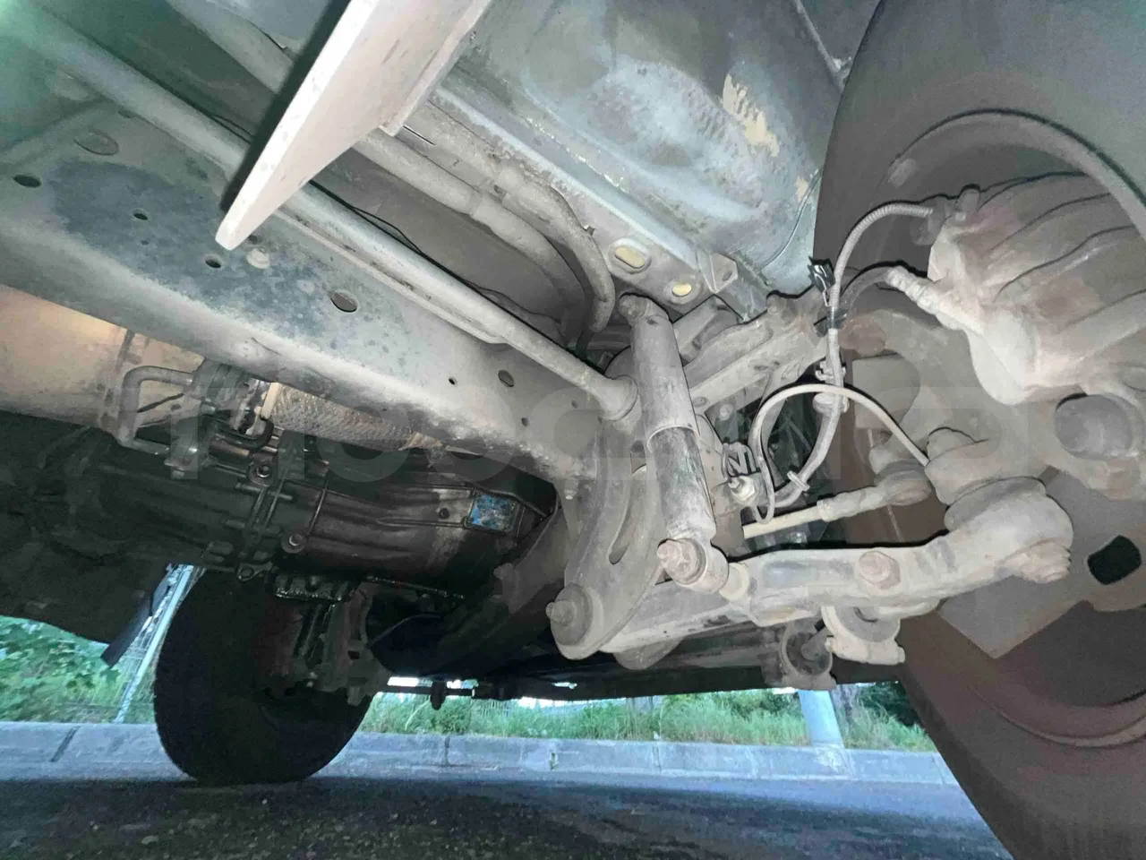 Iveco Daily A50C18 - Euro4  -  130kW - 7.200mt - front axle right side