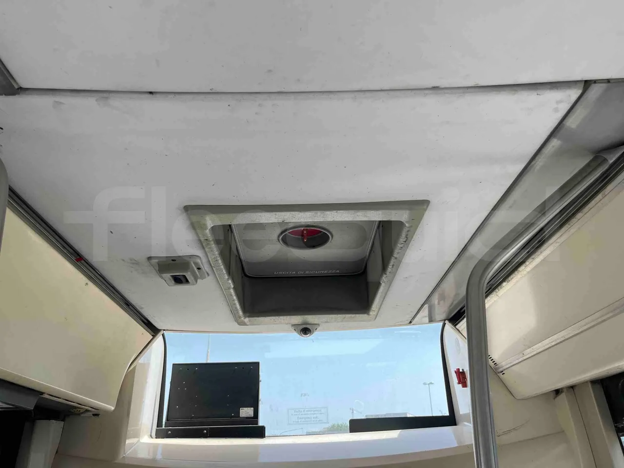 Iveco Citelis - Roof Hatch 2