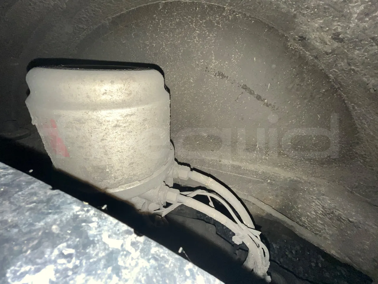 Van Hool A330 330 - EUR4 - 206kW - 12m - axle 2 caliper brakes right