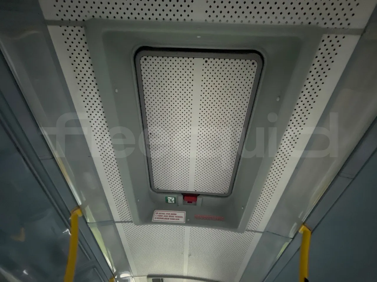 Van Hool A330 330 - EUR4 - 206kW - 12m - roof hatch 2