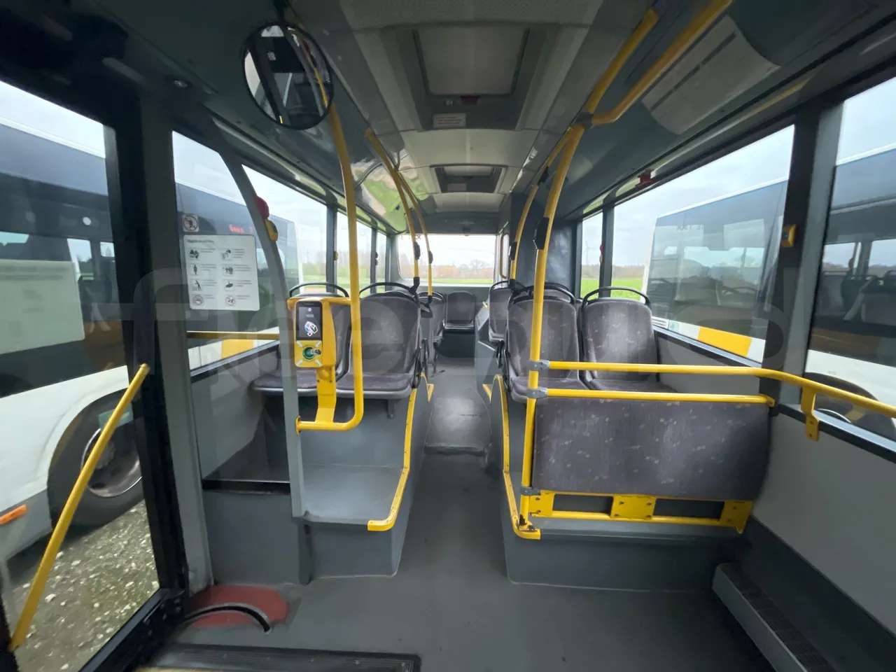 Van Hool A330 330 - EUR4 - 206kW - 12m - reverse view middle aisle