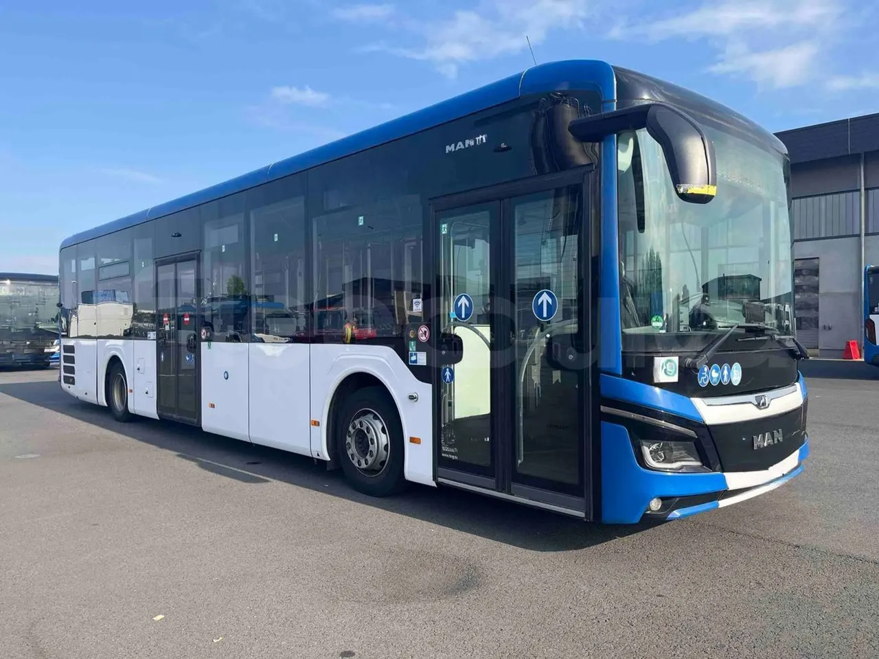 Man Lion's Intercity - Base cover photo