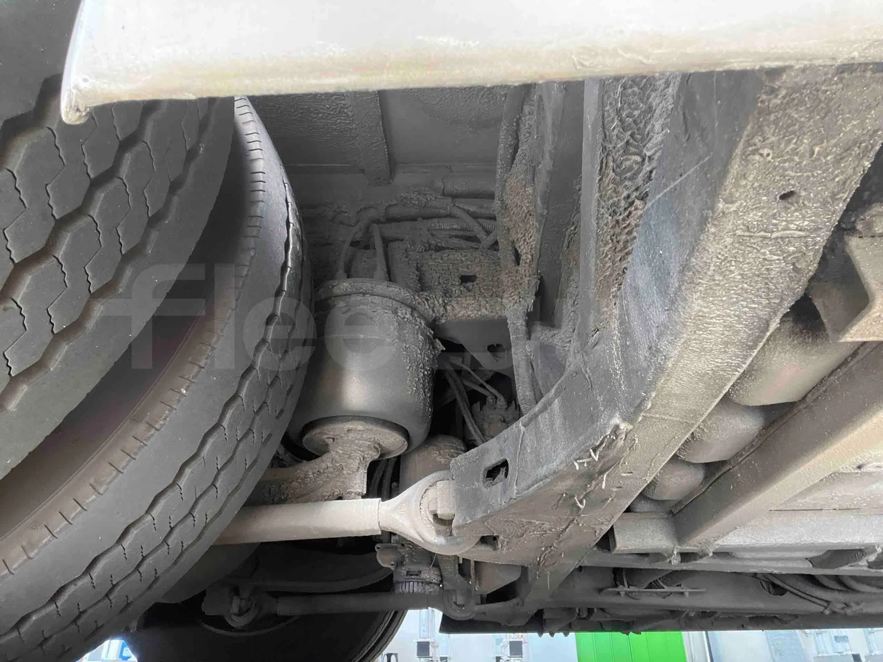 Man Lion's Intercity - axel 3 shock absorbers 2 right
