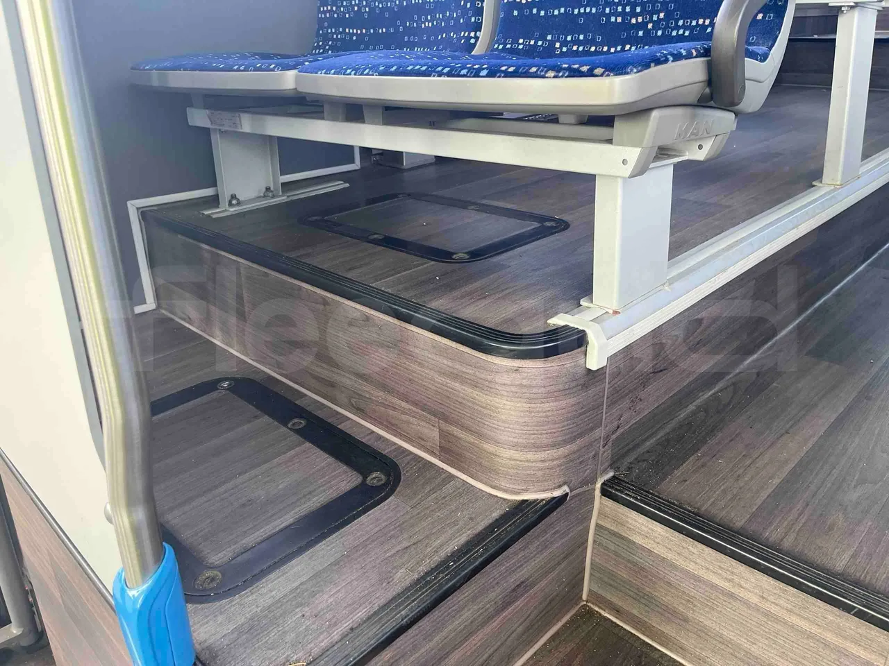 Man Lion's Intercity - turntable internal (18m)