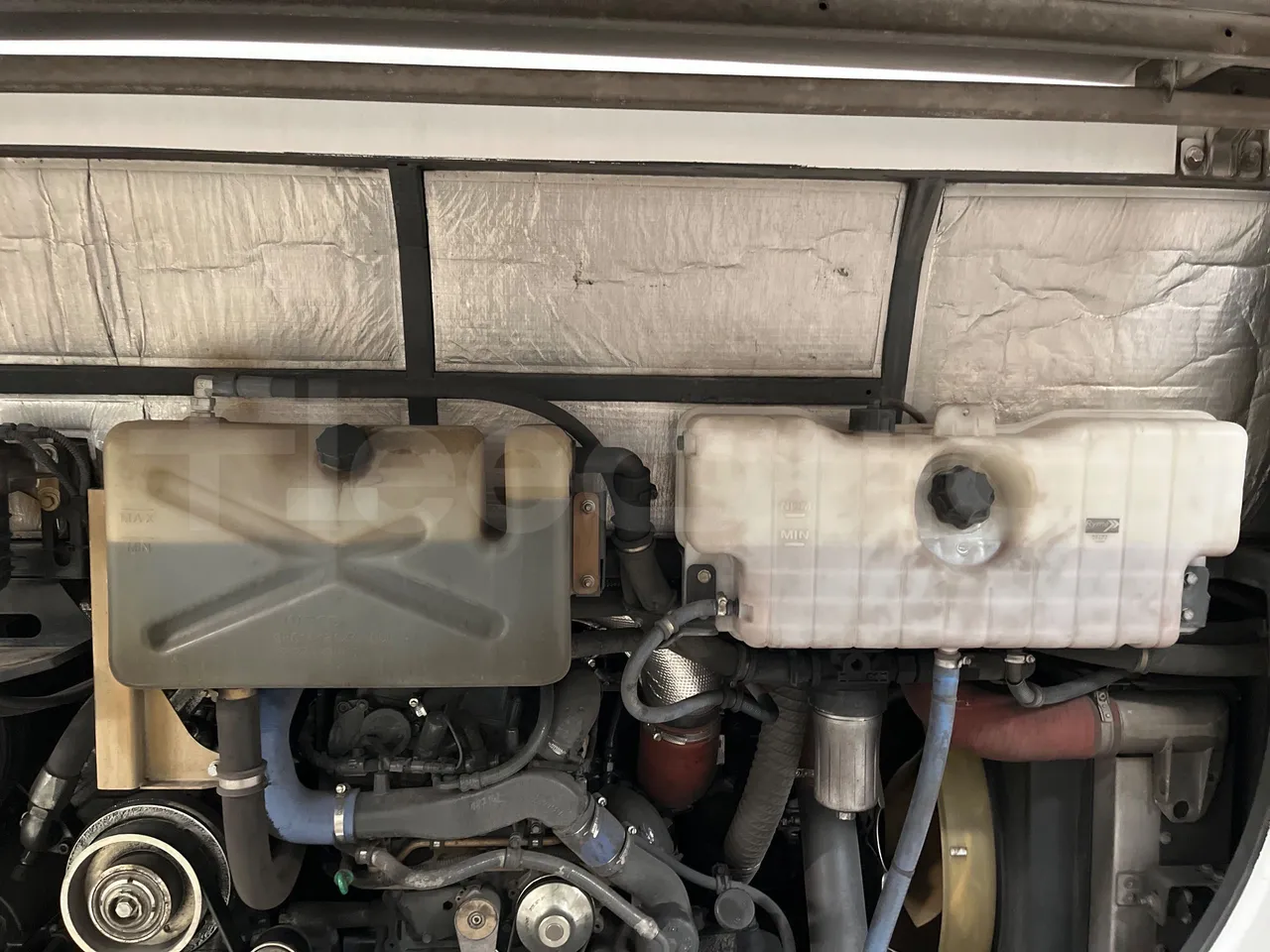 Iveco Crossway CBCWE3-00 - Euro 6 - 265 Kw - 12.962mt - engine plate photo