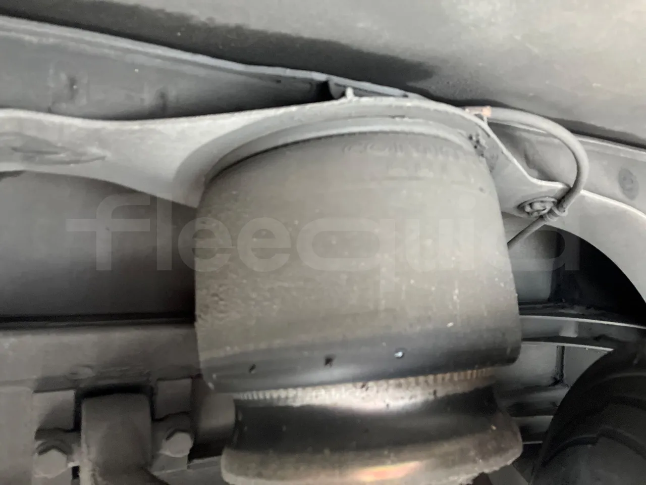 Iveco Crossway CBCWE3-00 - Euro 6 - 265 Kw - 12.962mt - front air springs left