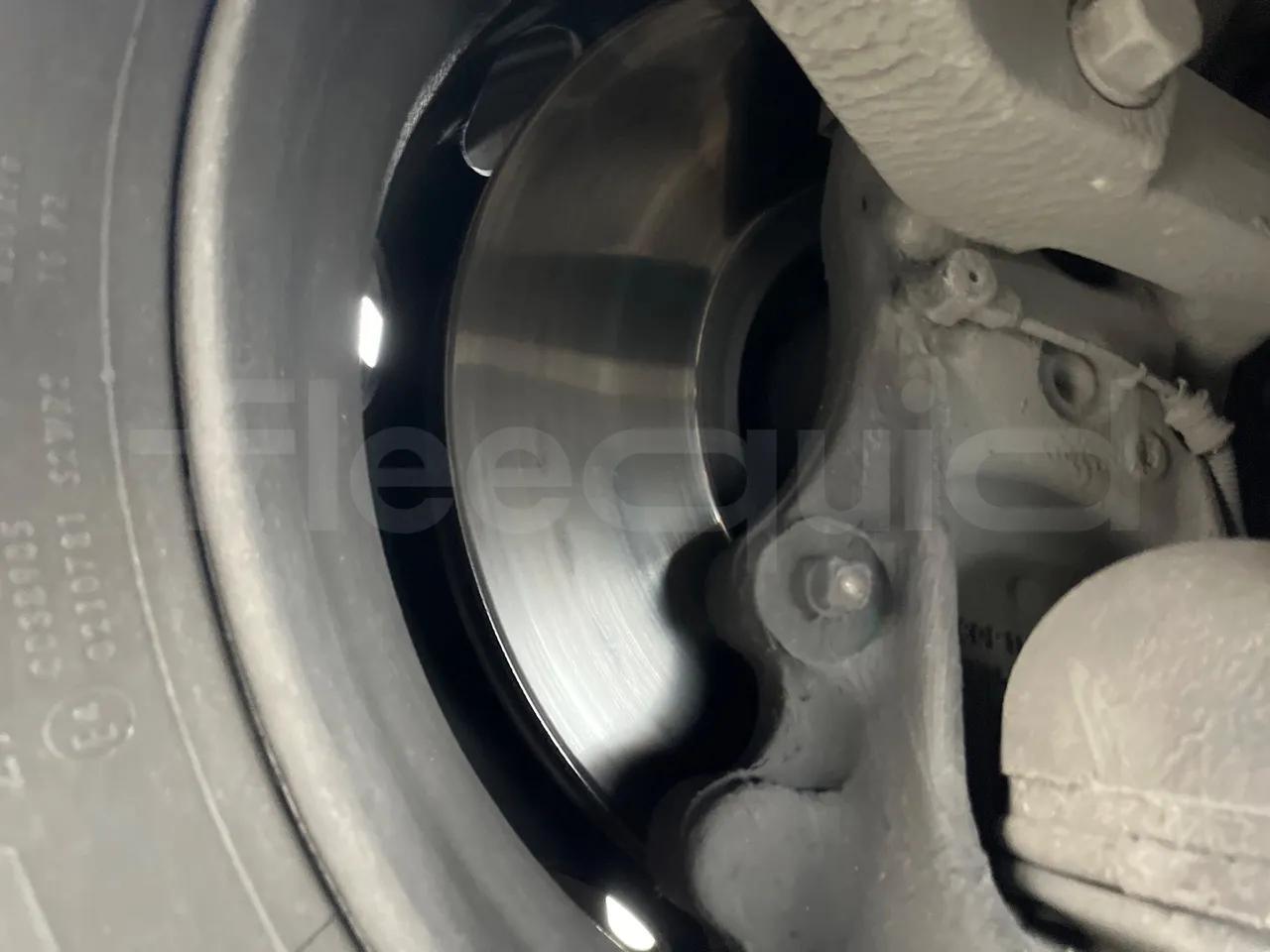 Iveco Crossway CBCWE3-00 - Euro 6 - 265 Kw - 12.962mt - front discs left