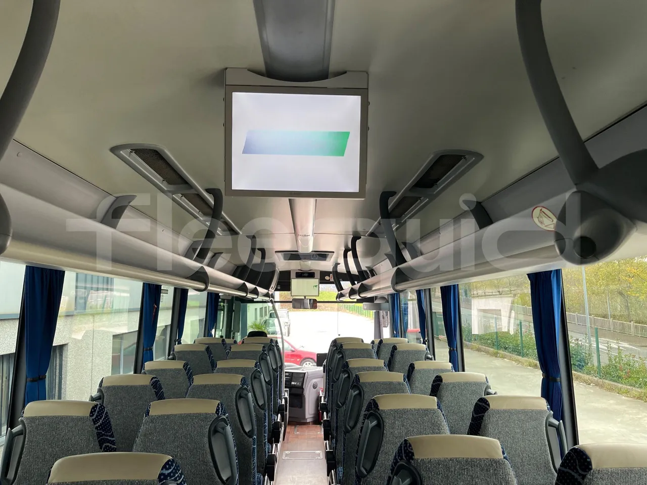 Iveco Crossway CBCWE3-00 - Euro 6 - 265 Kw - 12.962mt - monitor detail photo