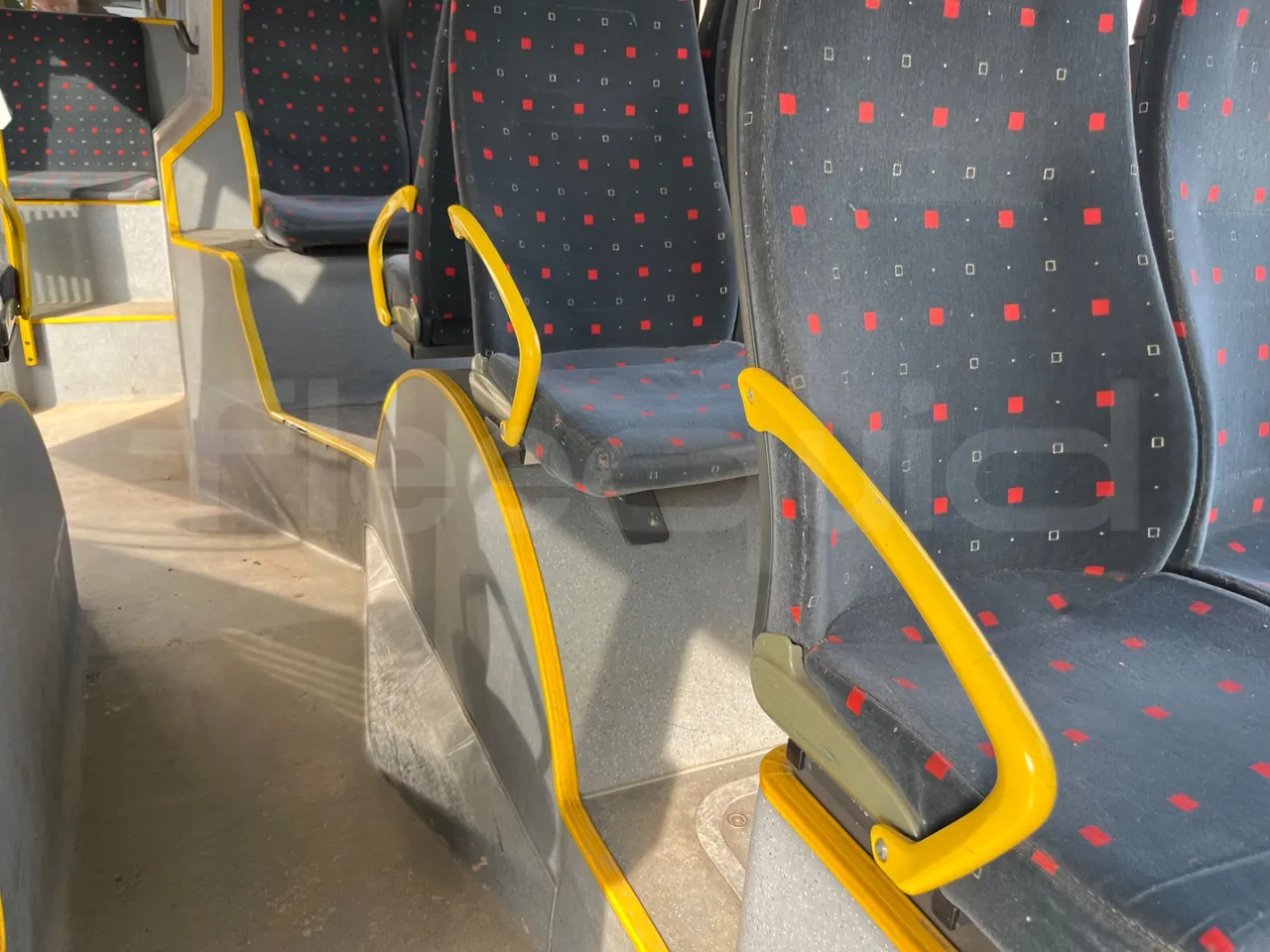 Solaris Urbino 12 - Euro6 - 240kW - 12mt - armrest detail photo