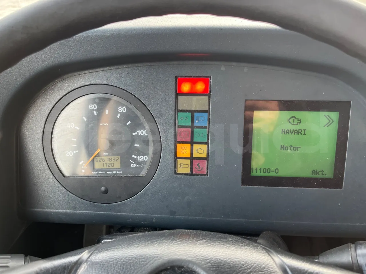 Solaris Urbino 12 - Euro6 - 240kW - 12mt - dashboard lights on