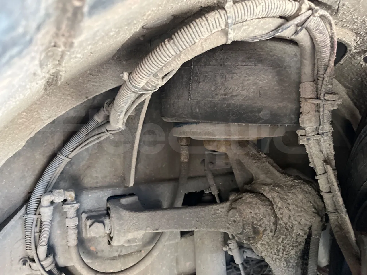 Solaris Urbino 12 - Euro6 - 240kW - 12mt - front air springs left