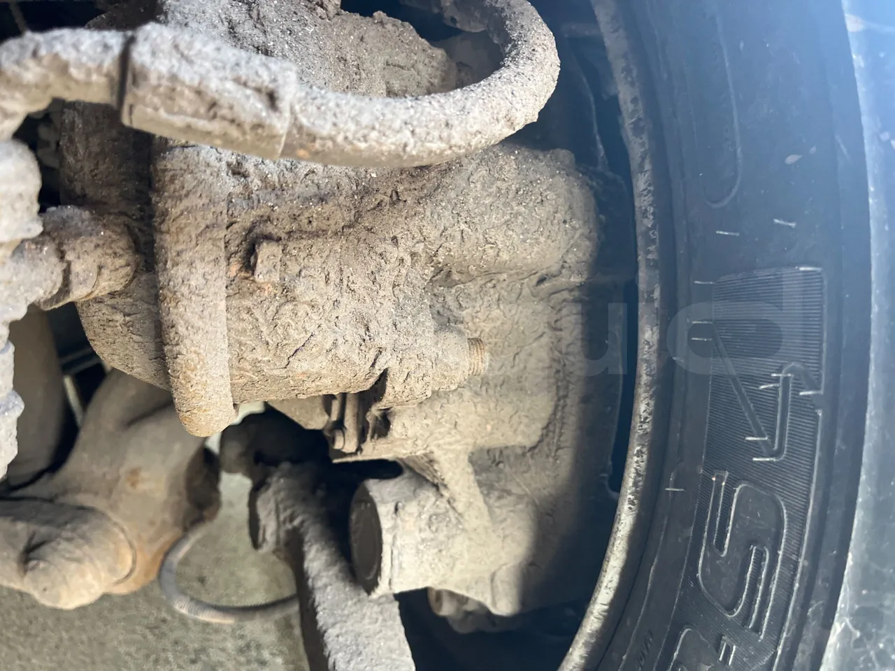 Solaris Urbino 12 - Euro6 - 240kW - 12mt - front brake calipers left