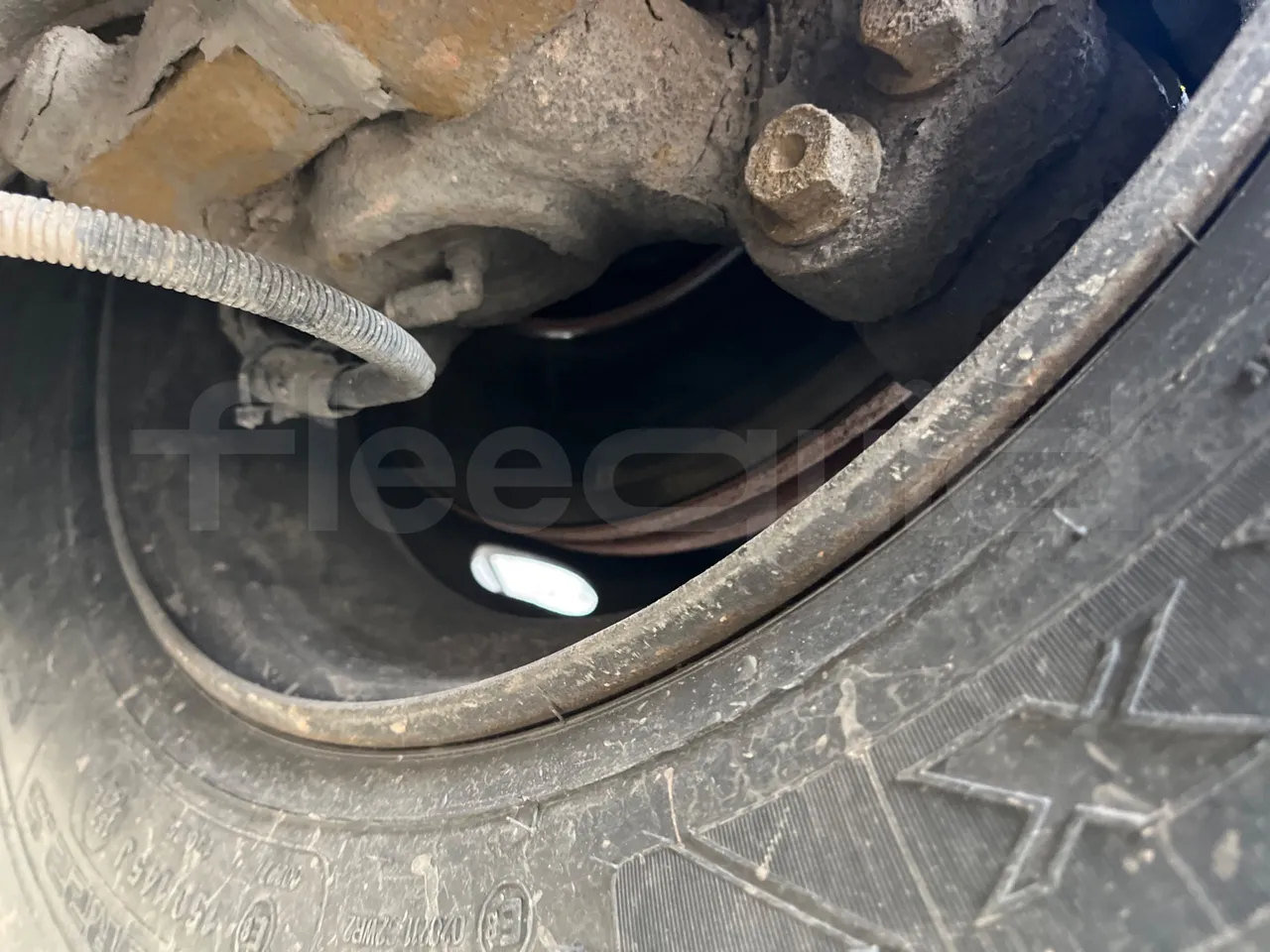 Solaris Urbino 12 - Euro6 - 240kW - 12mt - front discs left