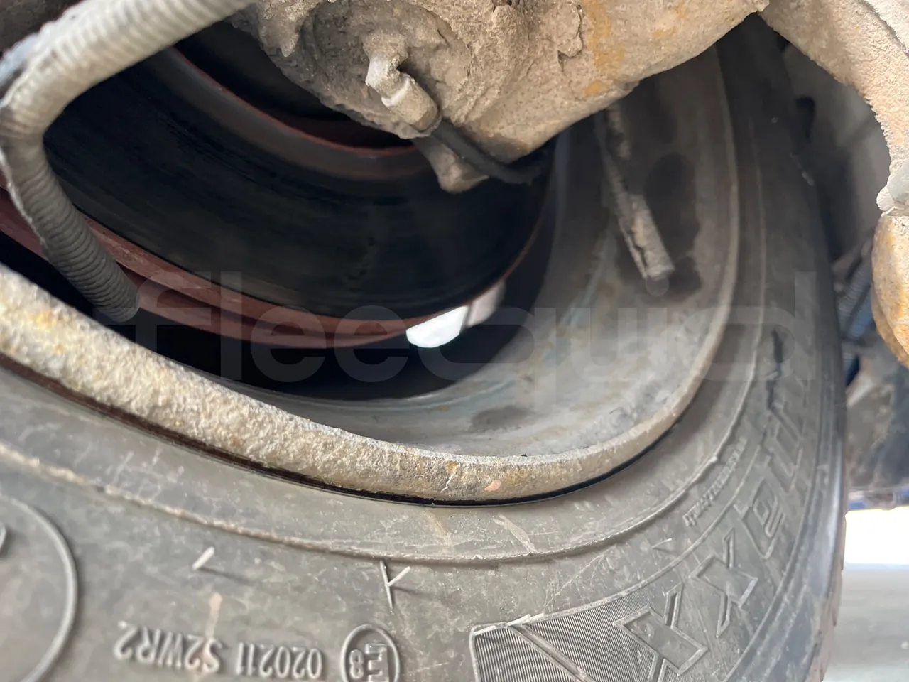 Solaris Urbino 12 - Euro6 - 240kW - 12mt - front discs right