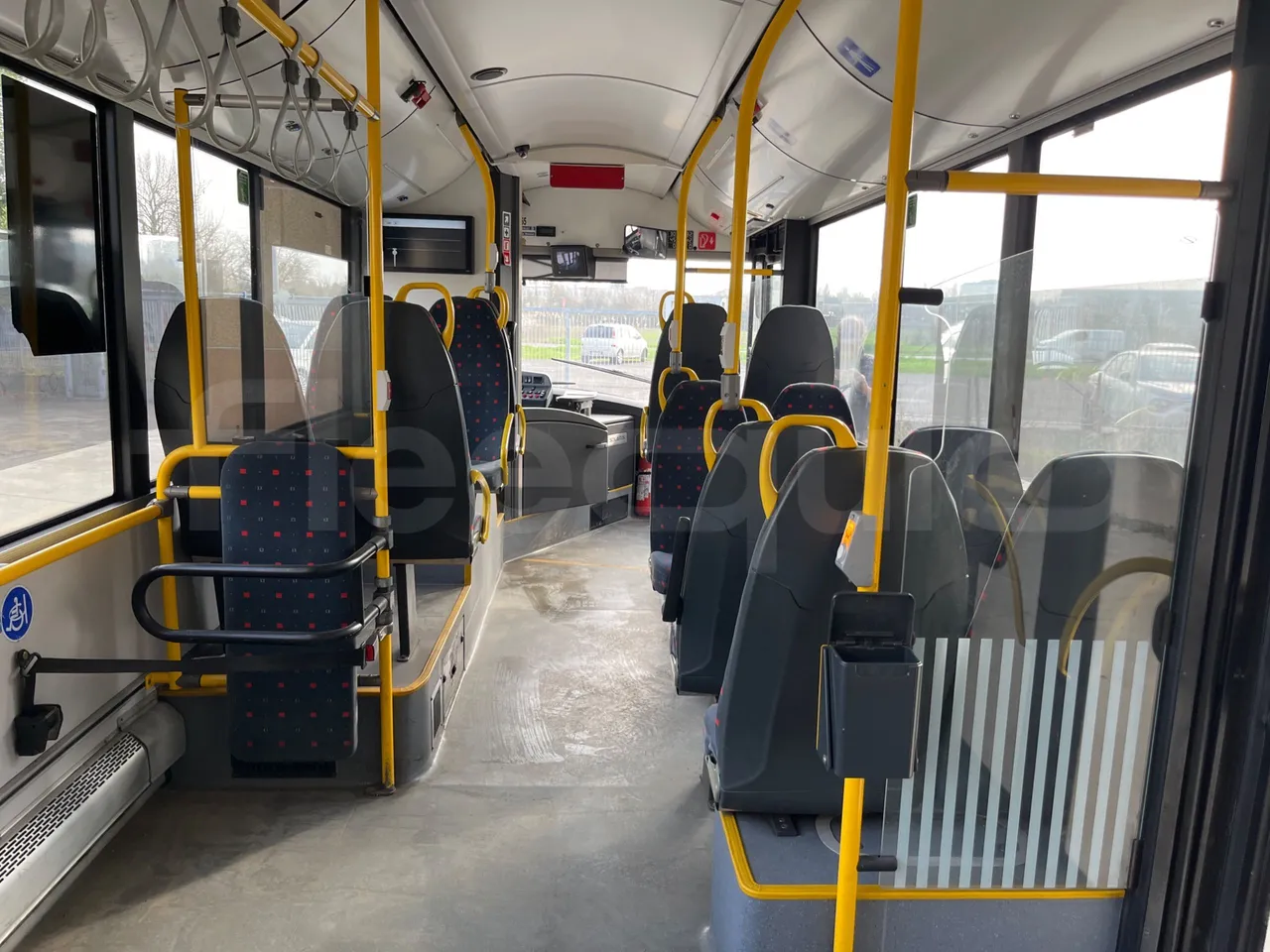 Solaris Urbino 12 - Euro6 - 240kW - 12mt - forward view all seats last row height