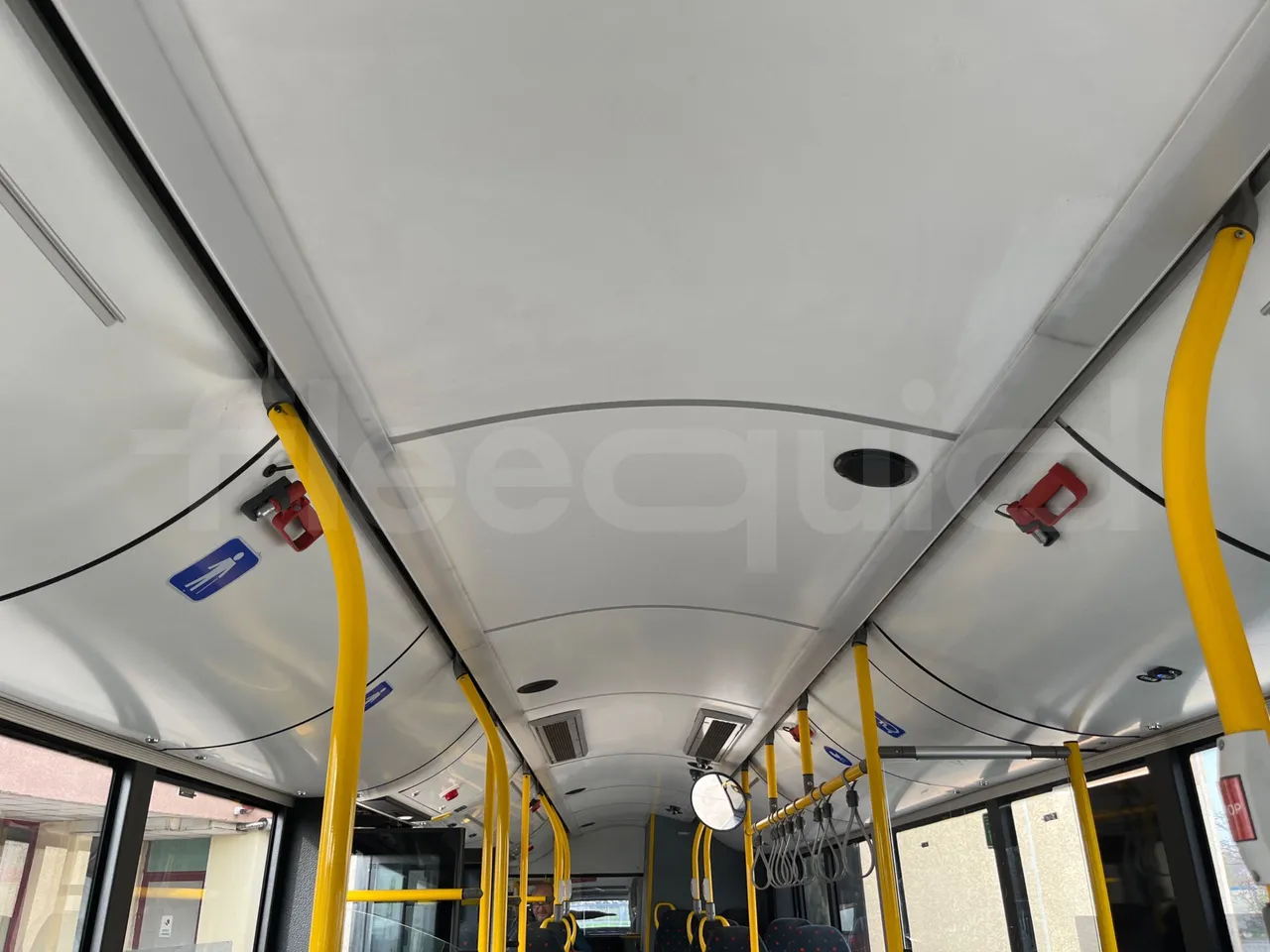 Solaris Urbino 12 - Euro6 - 240kW - 12mt - overhead compartments photo