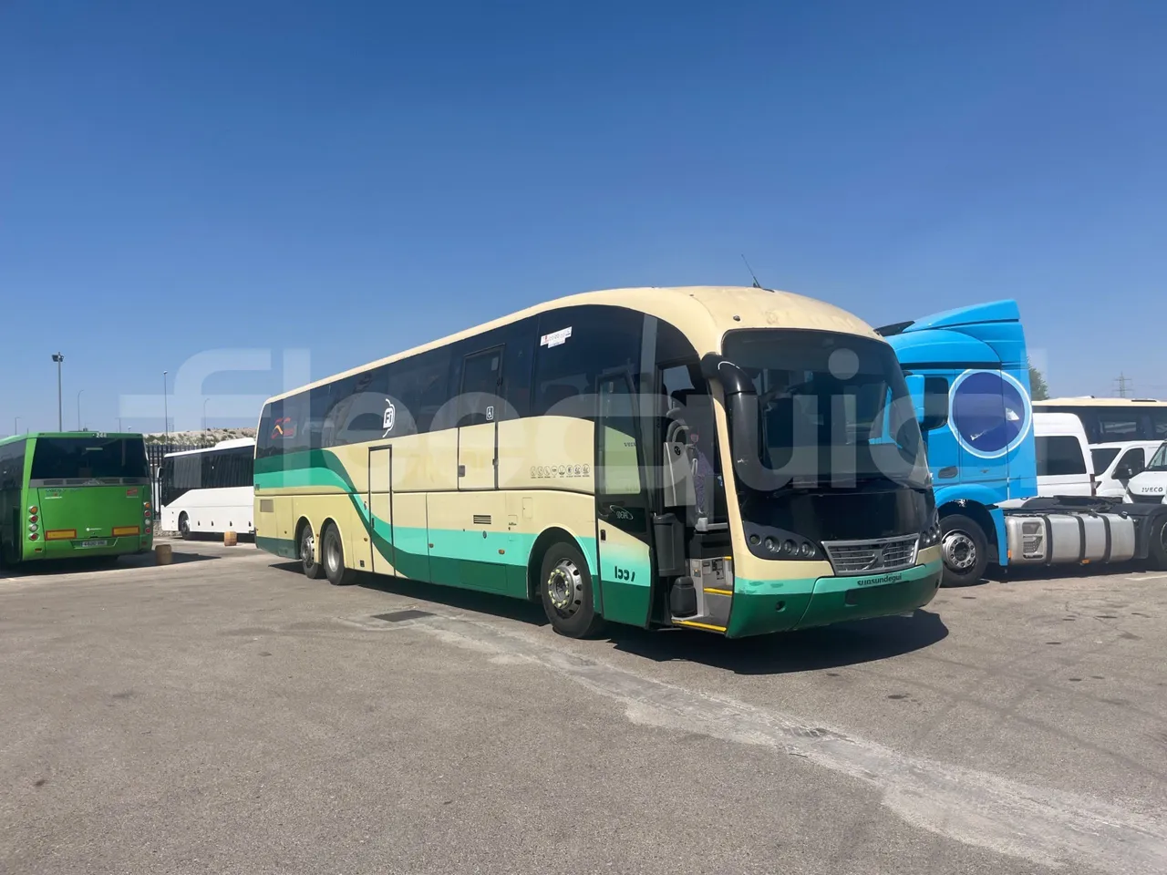 Volvo B12B 6X2 - EUR4 - 338kW -14.995m - fire extinguishing system